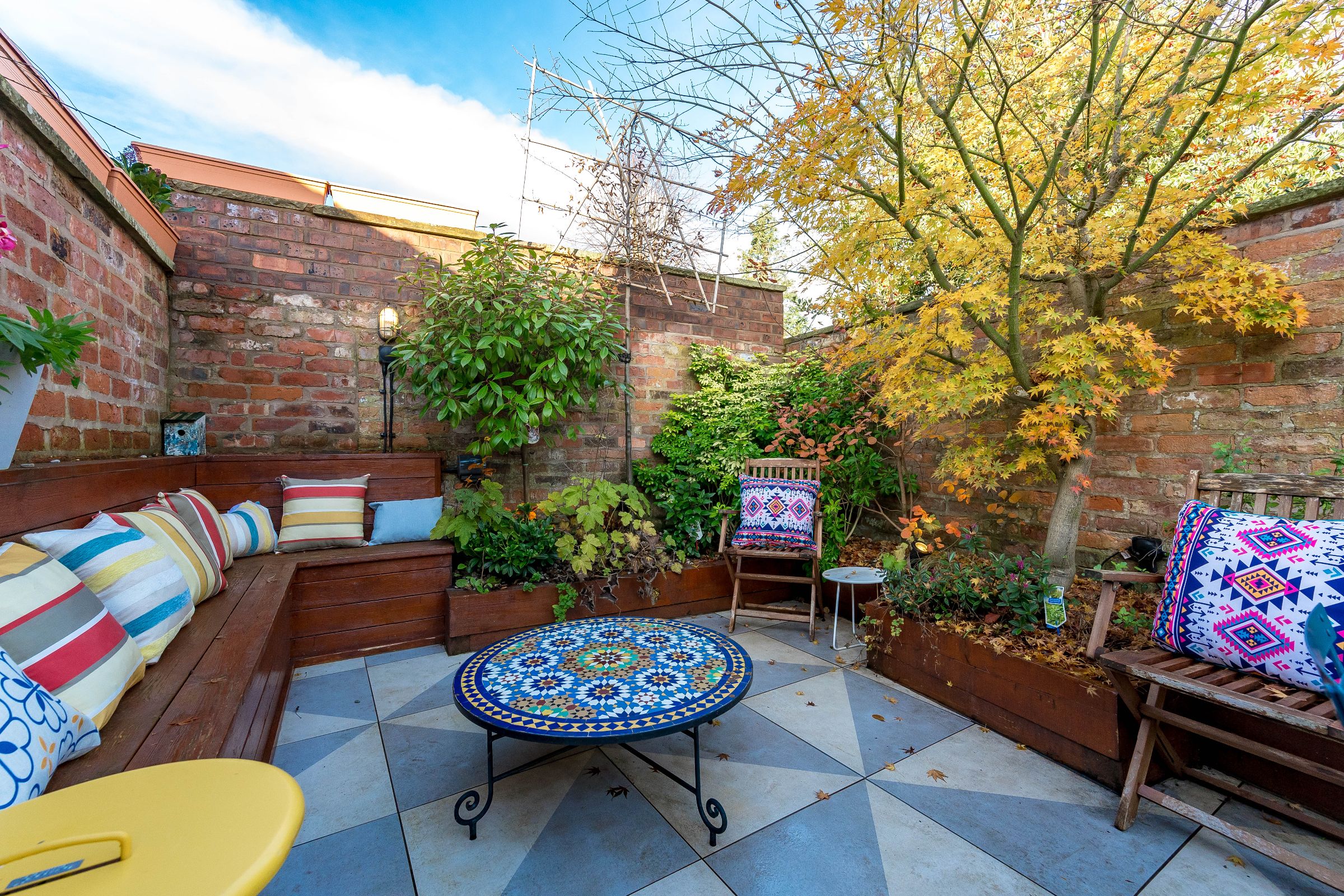 5 bed end of terrace house for sale in The Downs, Altrincham  - Property Image 3