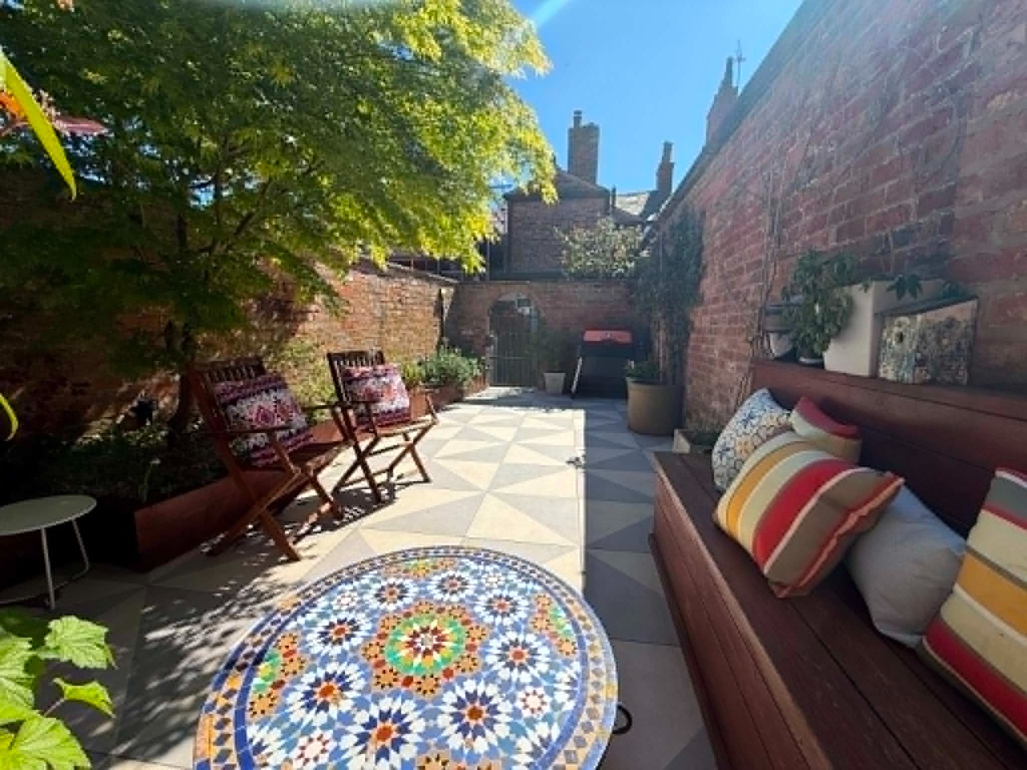 5 bed end of terrace house for sale in The Downs, Altrincham  - Property Image 2