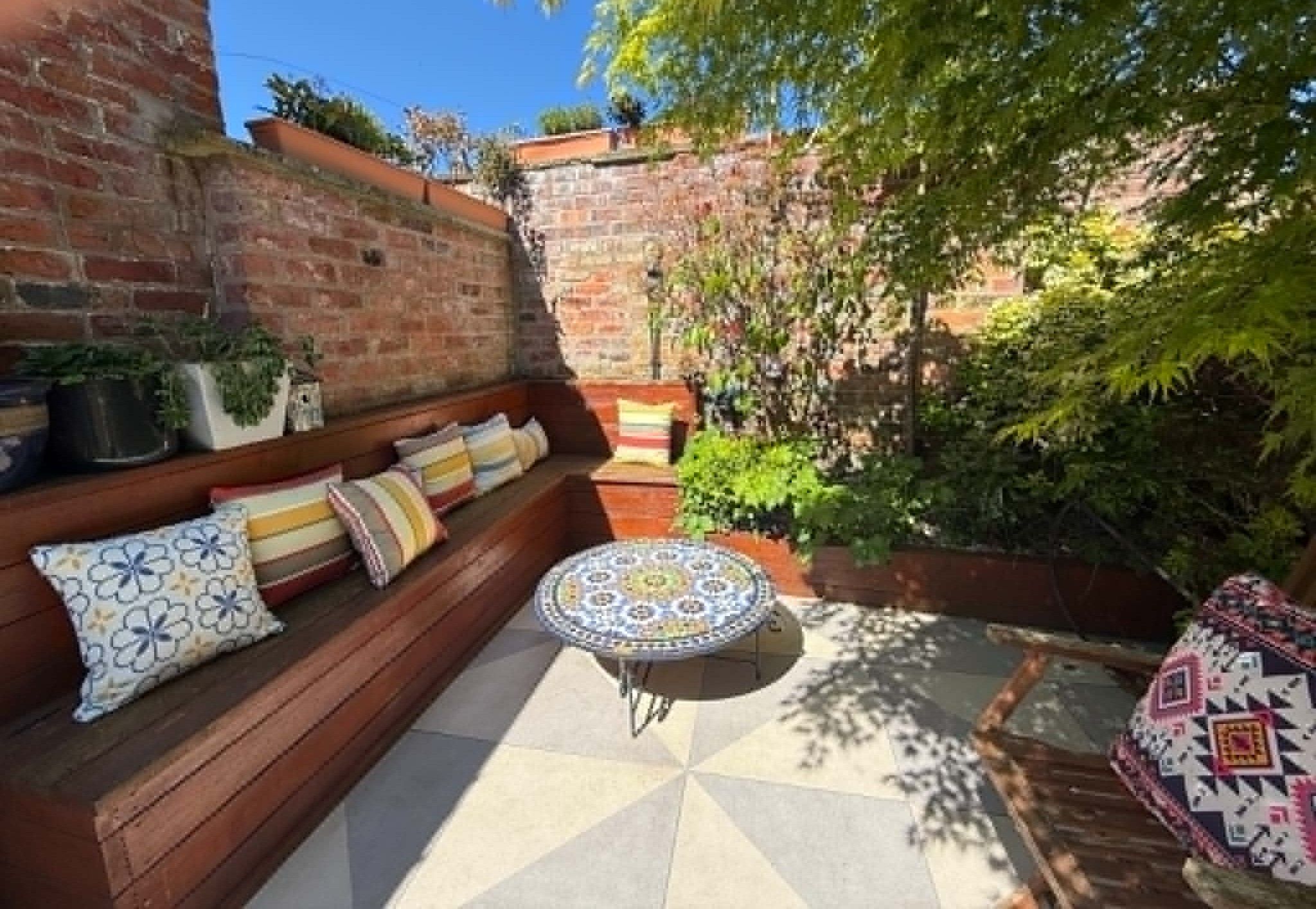 5 bed end of terrace house for sale in The Downs, Altrincham  - Property Image 1