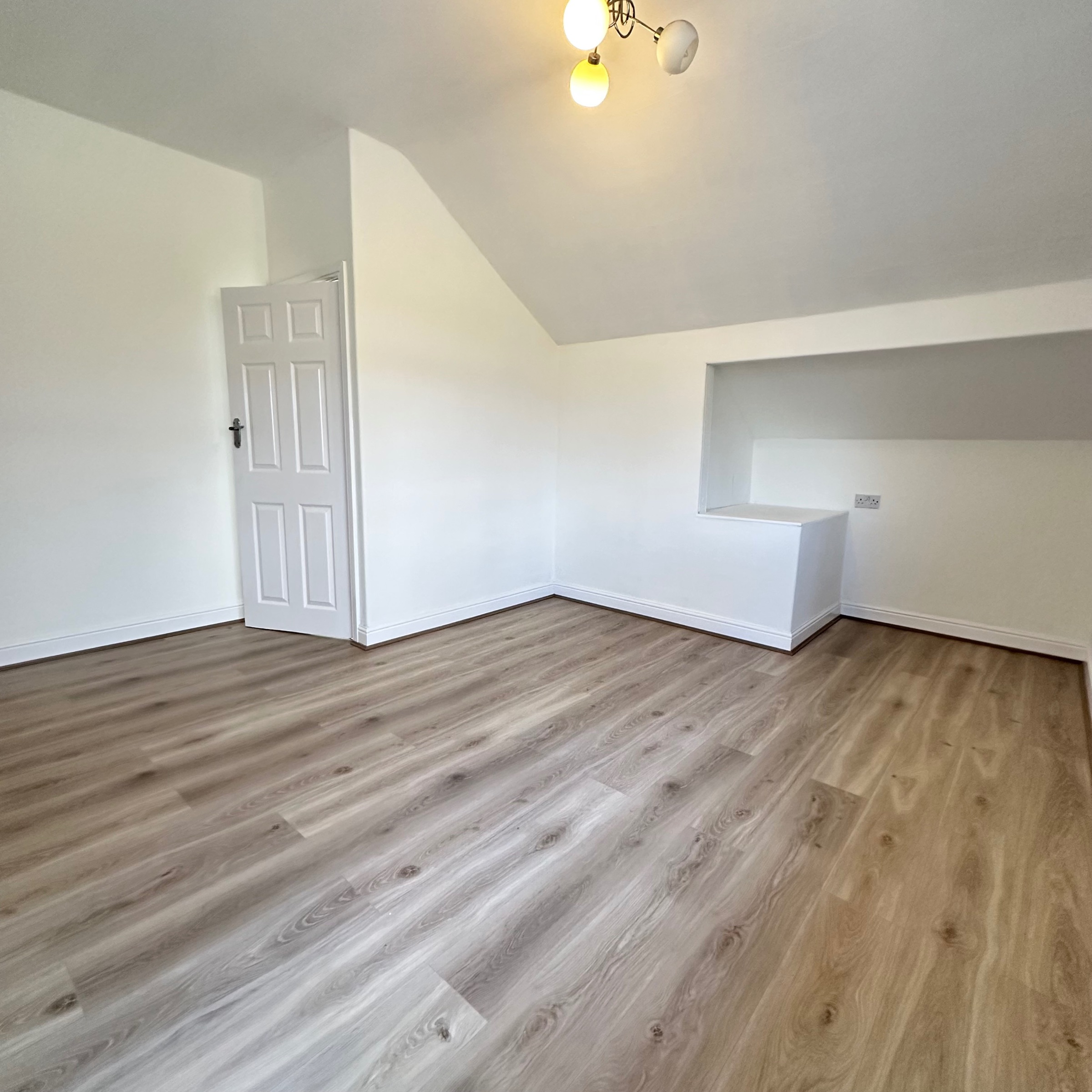 2 bed semi-detached house to rent in Altrincham Road, Manchester  - Property Image 8