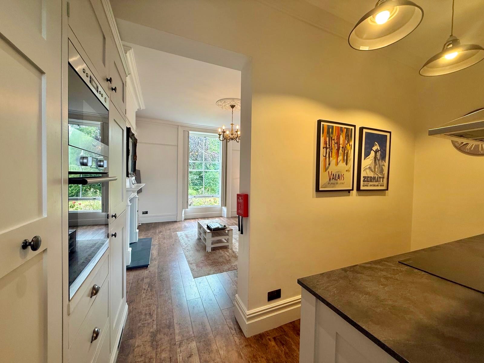 1 bed flat to rent in Stunning Apartment on Stockport Road , Timperley, Altrincham  - Property Image 3