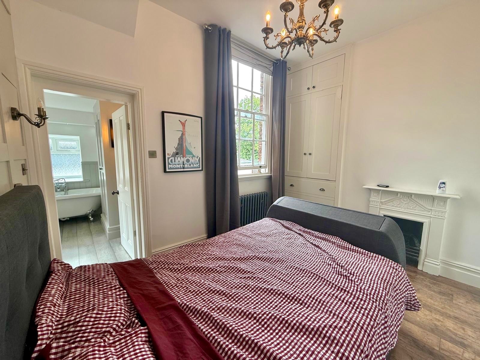 1 bed flat to rent in Stunning Apartment on Stockport Road , Timperley, Altrincham  - Property Image 5