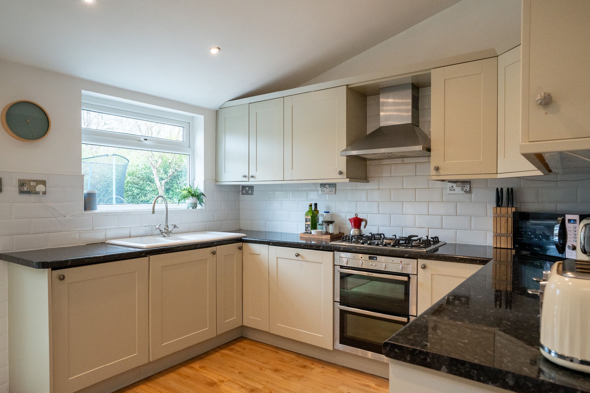 4 bed semi-detached house for sale in Ludford Grove, Sale  - Property Image 11