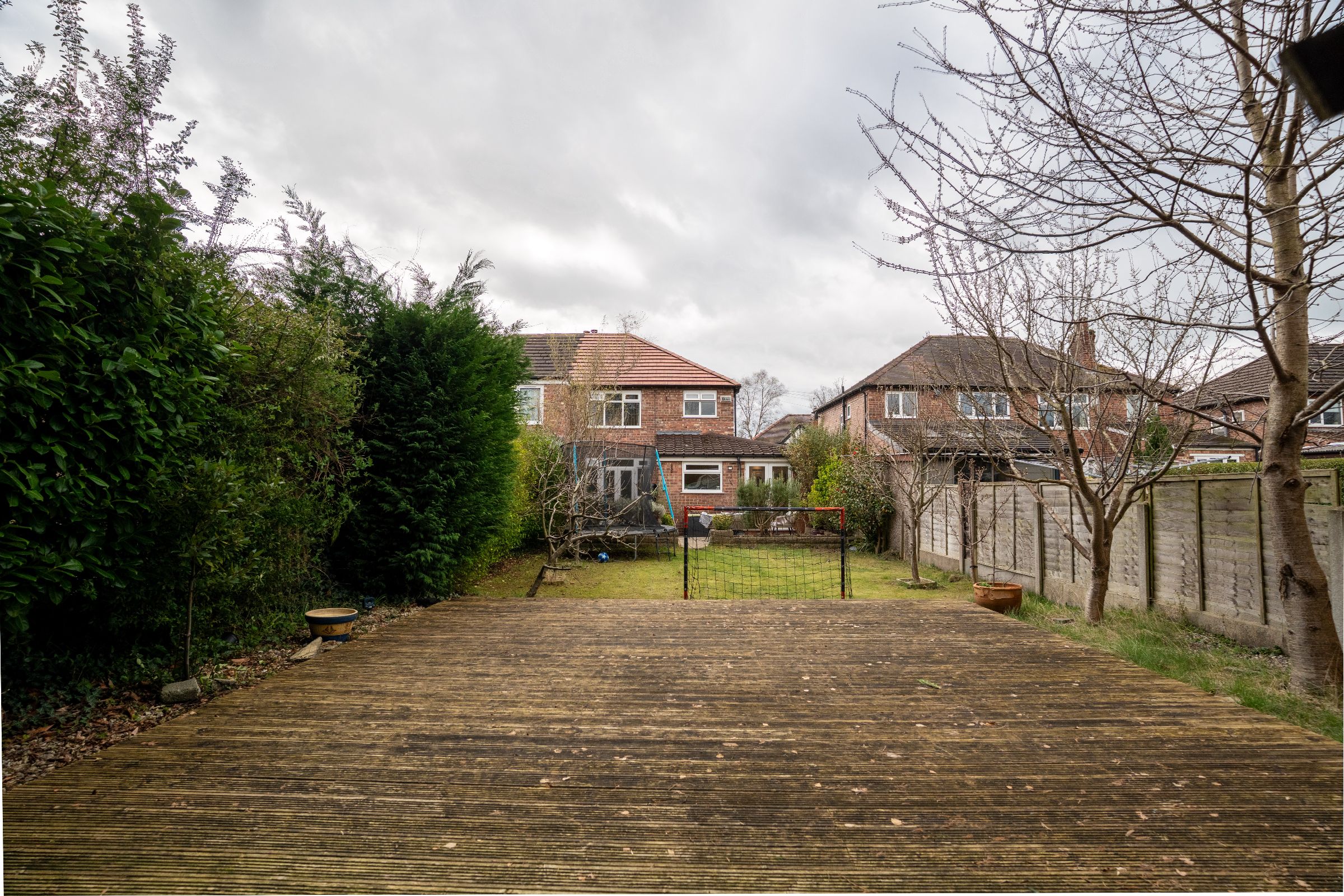 4 bed semi-detached house for sale in Ludford Grove, Sale  - Property Image 3