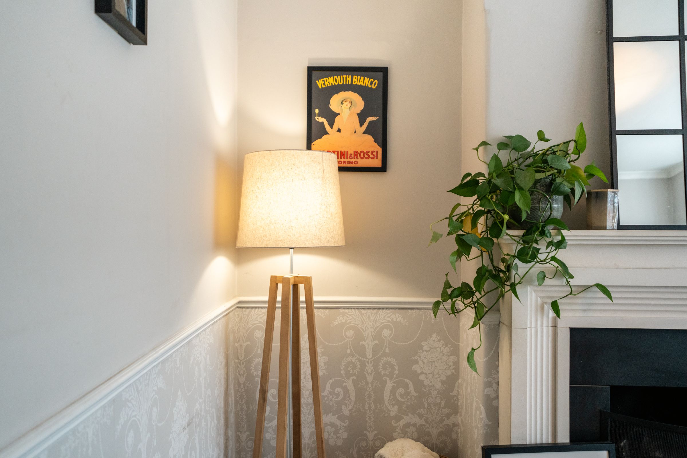 4 bed semi-detached house for sale in Ludford Grove, Sale  - Property Image 4