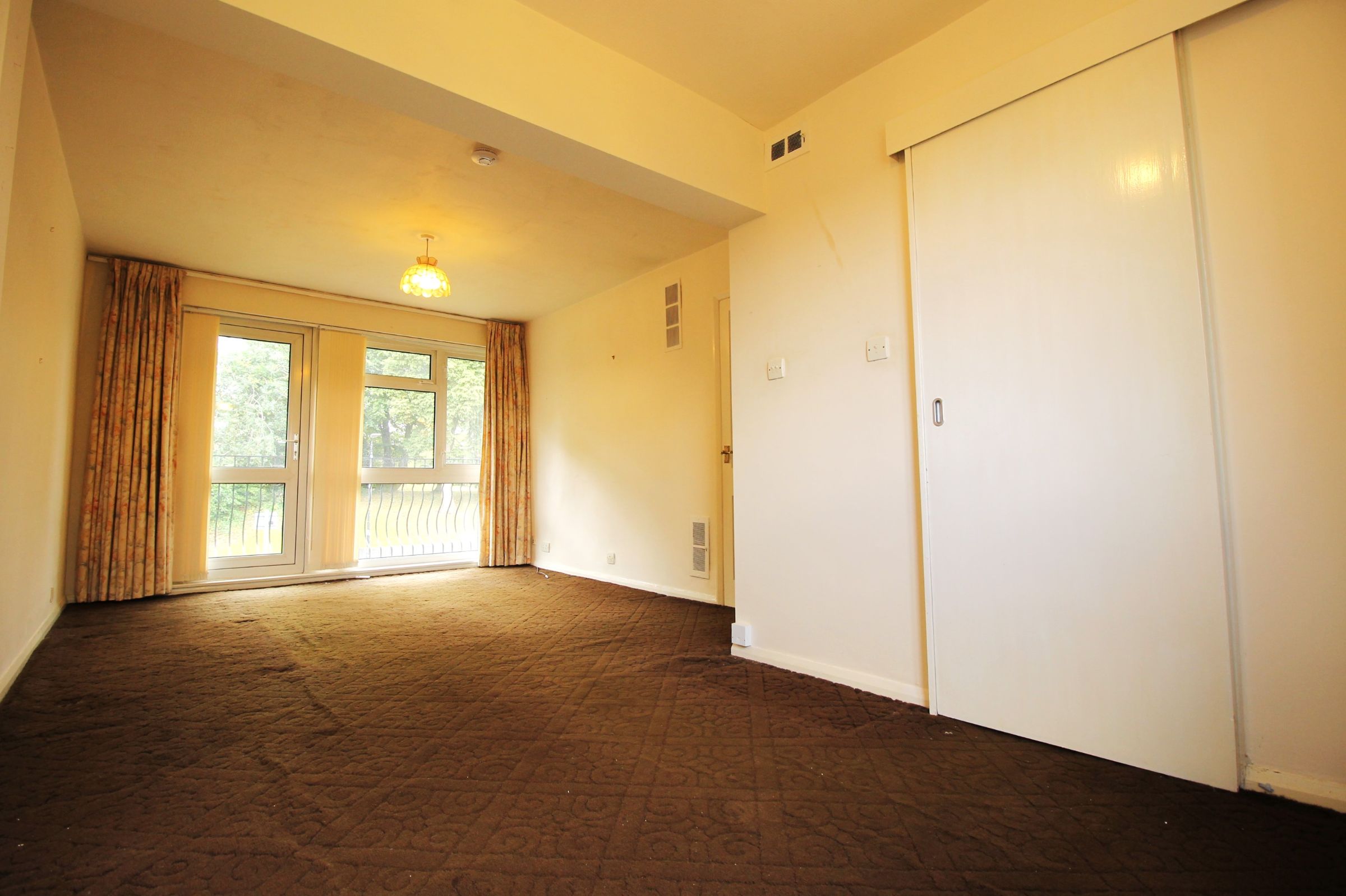 2 bed flat for sale in Townfield Gardens, Townfield Road, Altrincham  - Property Image 2