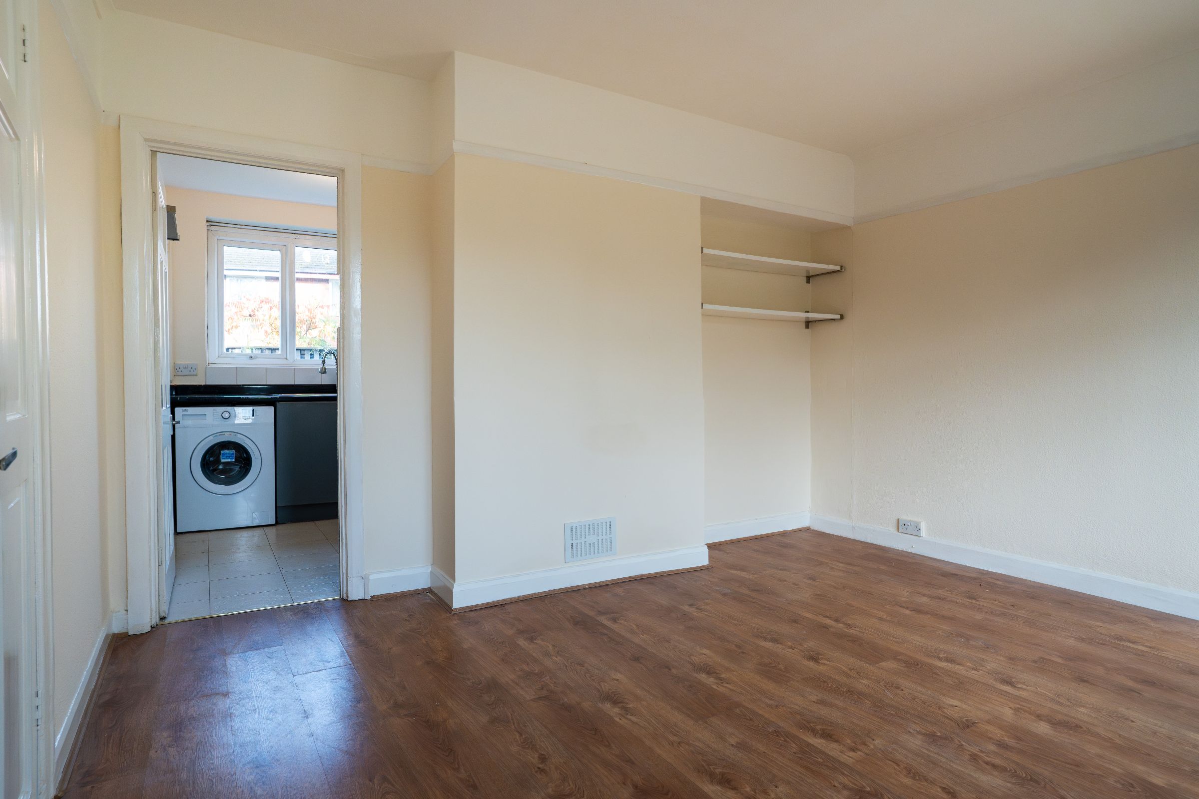 3 bed end of terrace house for sale in Raymond Road, Manchester  - Property Image 3
