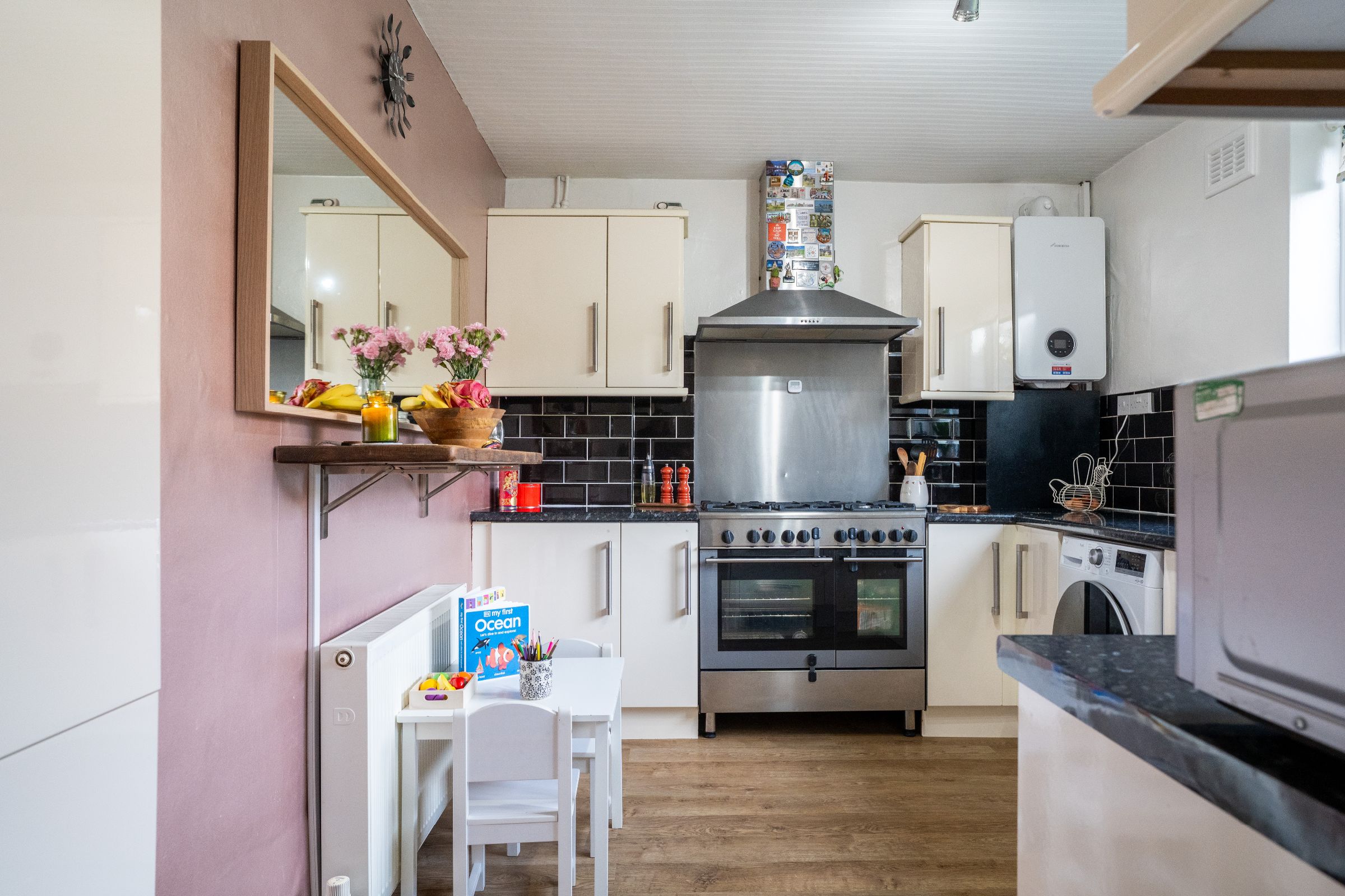 3 bed semi-detached house for sale in Yew Tree Lane, Manchester  - Property Image 6