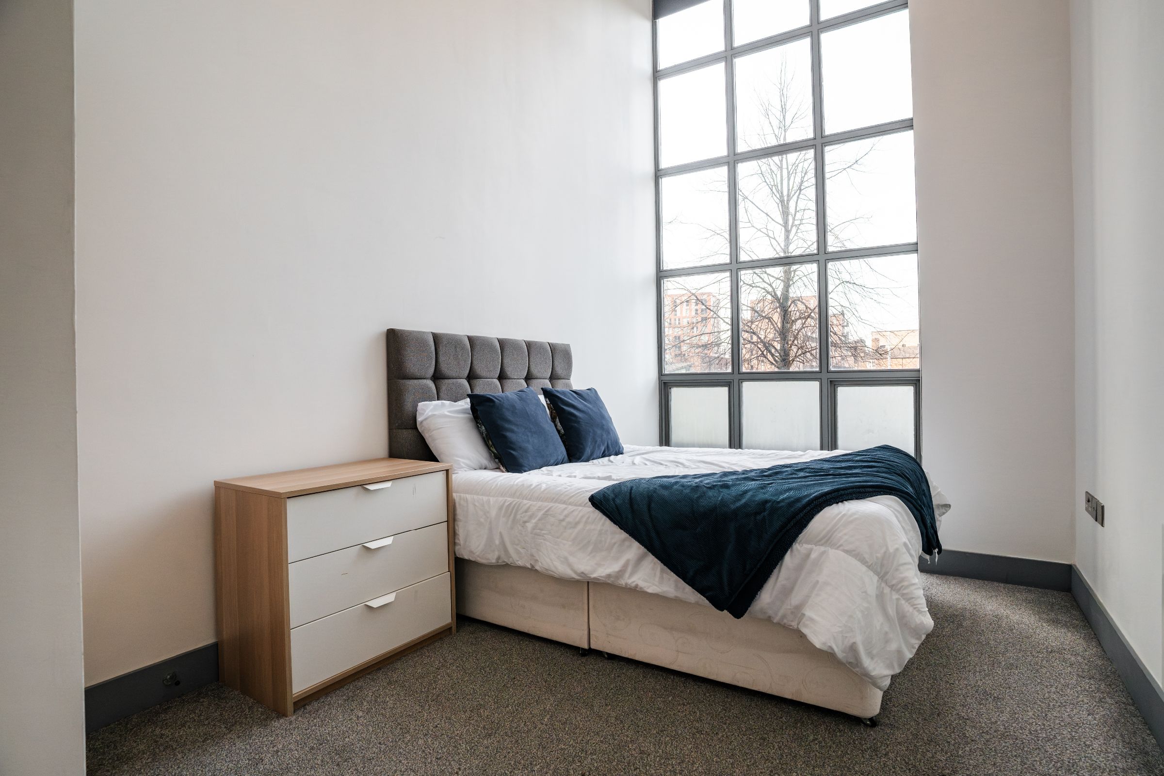 2 bed flat for sale in Pollard Street, Manchester  - Property Image 3