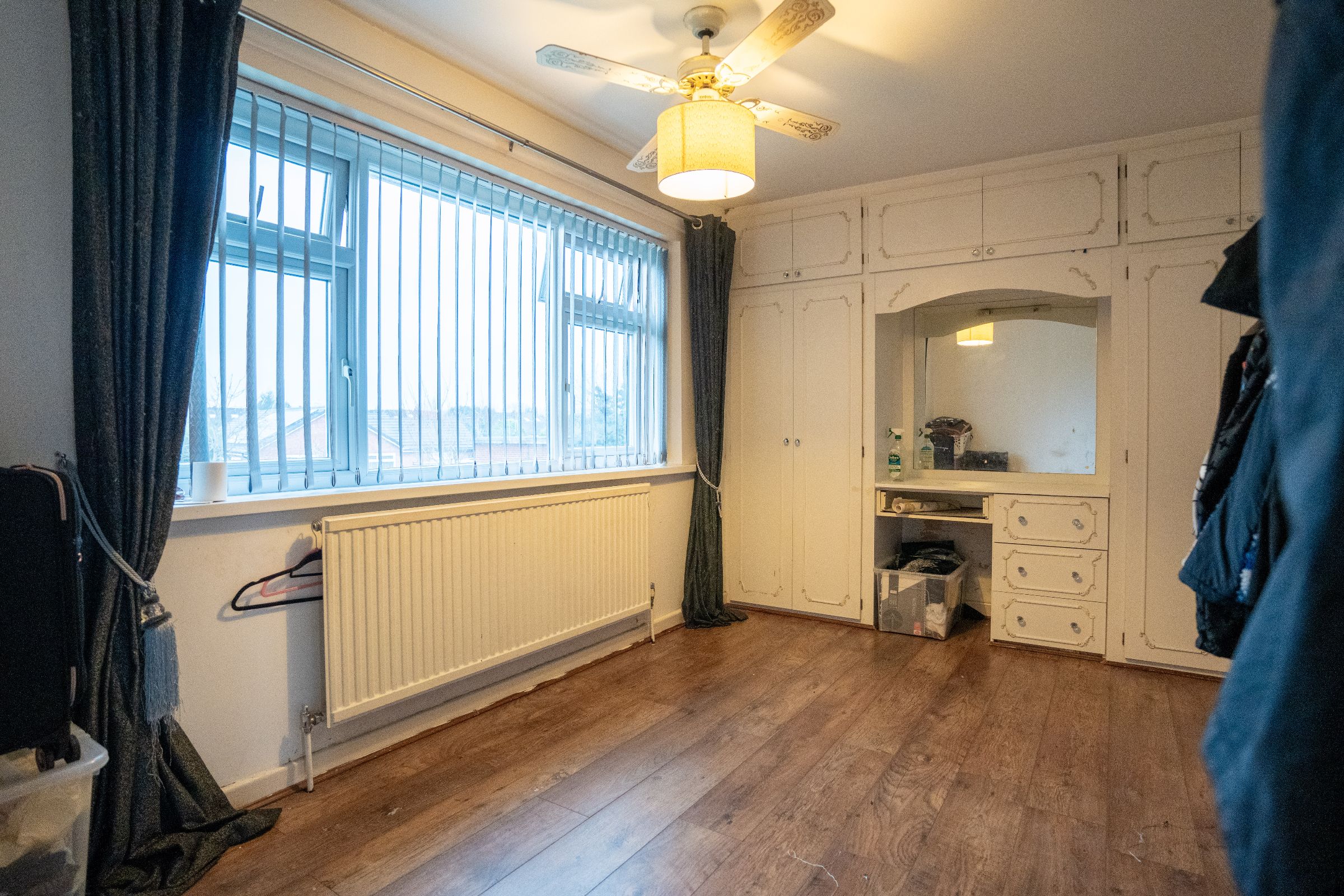 3 bed detached house for sale in Oakdale Drive, Heald Green, Cheadle  - Property Image 6