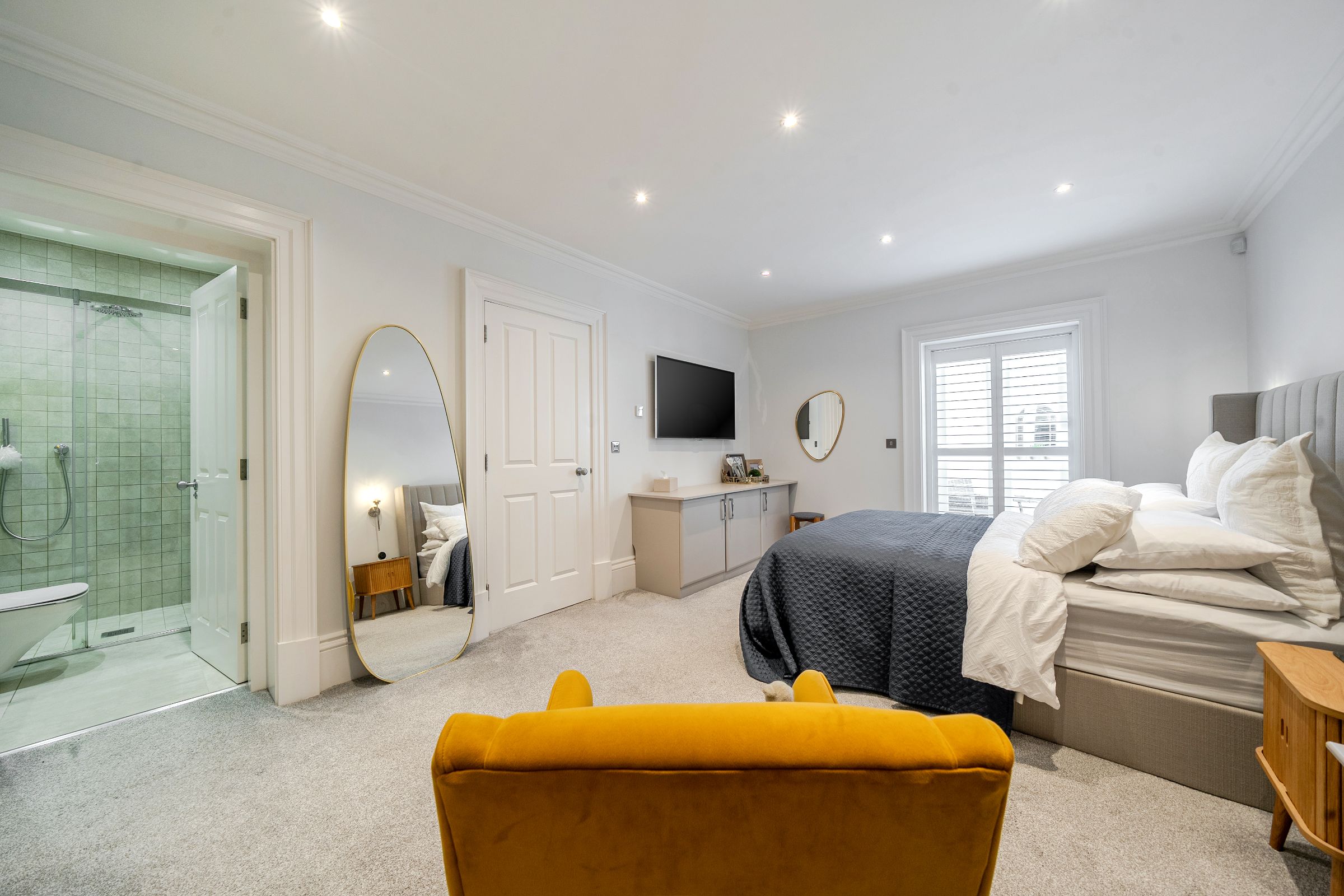 2 bed flat for sale in The Galleries, Bowdon, Altrincham  - Property Image 9