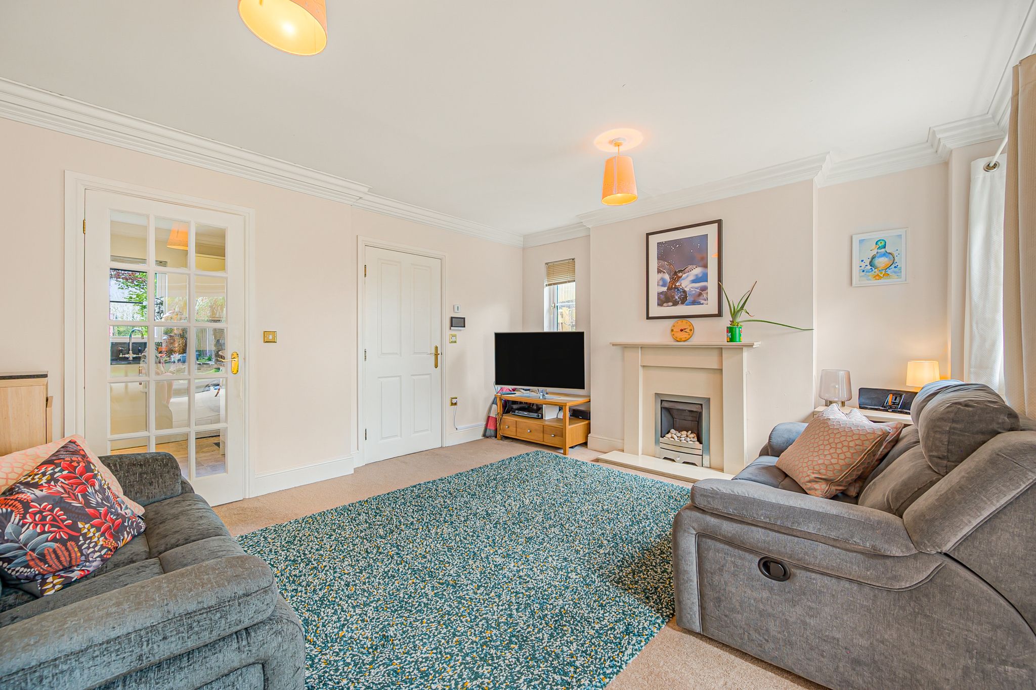 3 bed town house for sale in Merefield Court,  Bow Lane, Altrincham  - Property Image 5