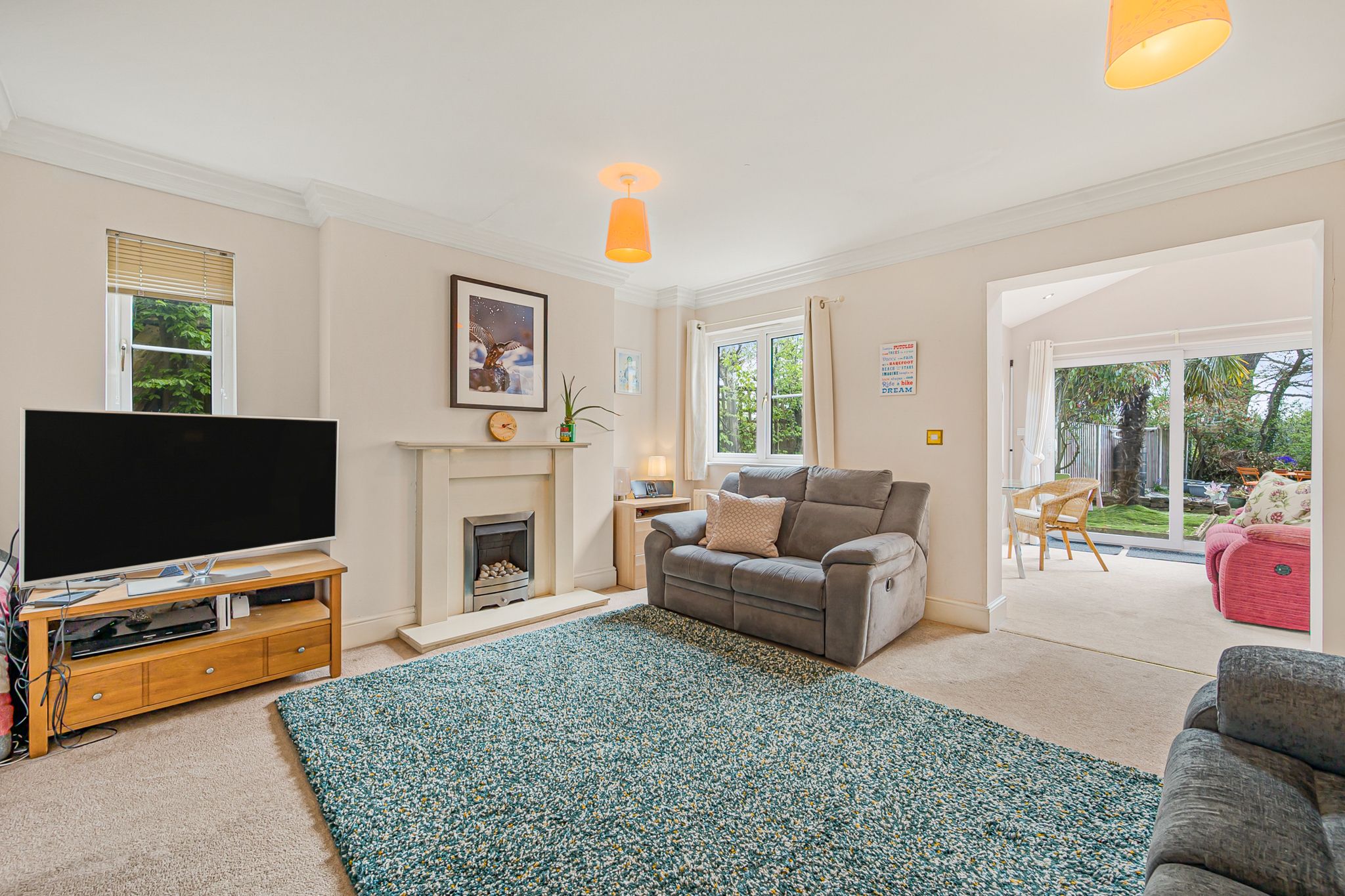 3 bed town house for sale in Merefield Court,  Bow Lane, Altrincham  - Property Image 3