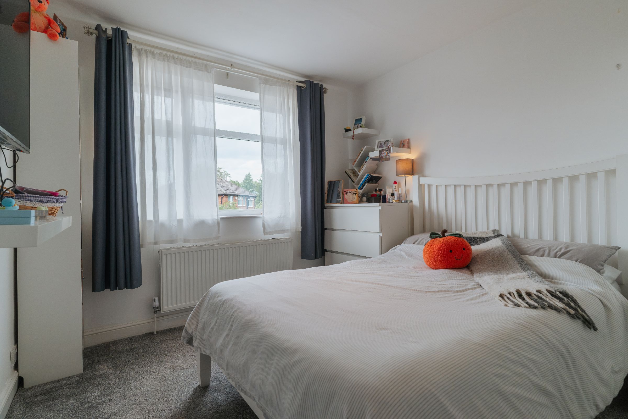 3 bed semi-detached house for sale in Fairbourne Drive, Timperley, Altrincham  - Property Image 12
