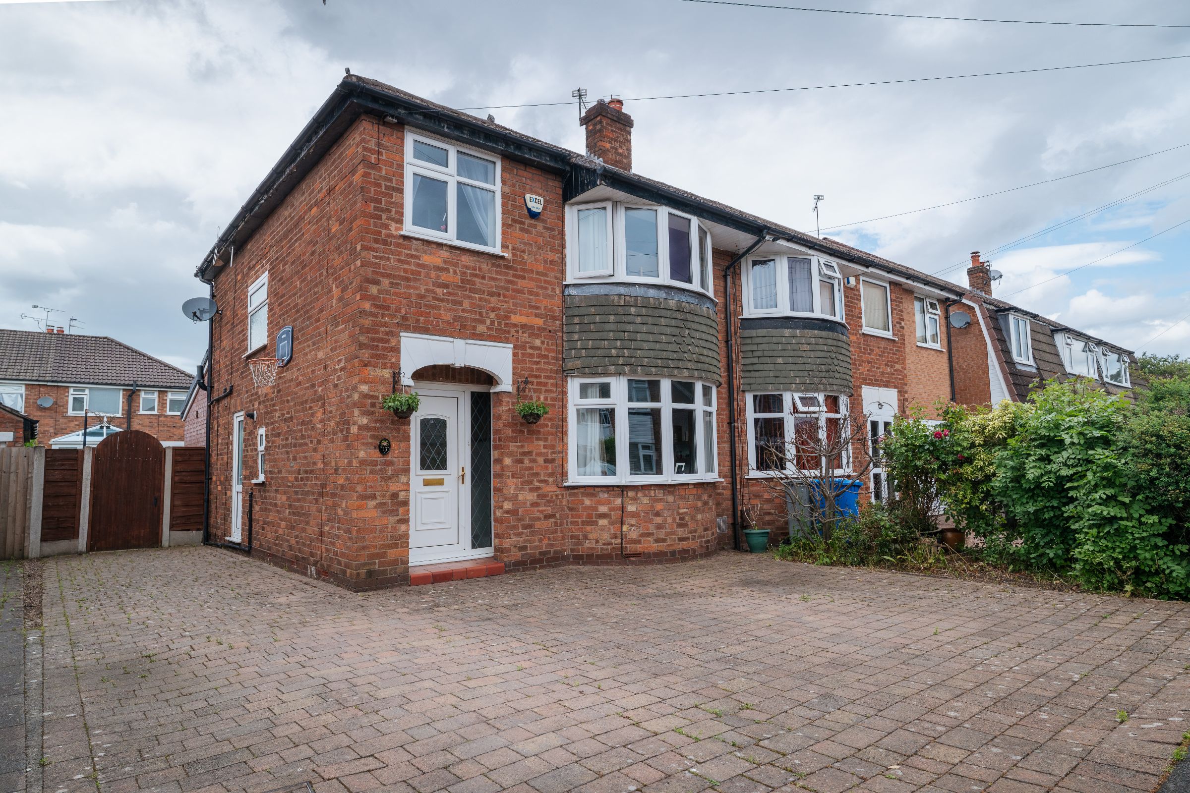 3 bed semi-detached house for sale in Fairbourne Drive, Timperley, Altrincham - Property Image 1