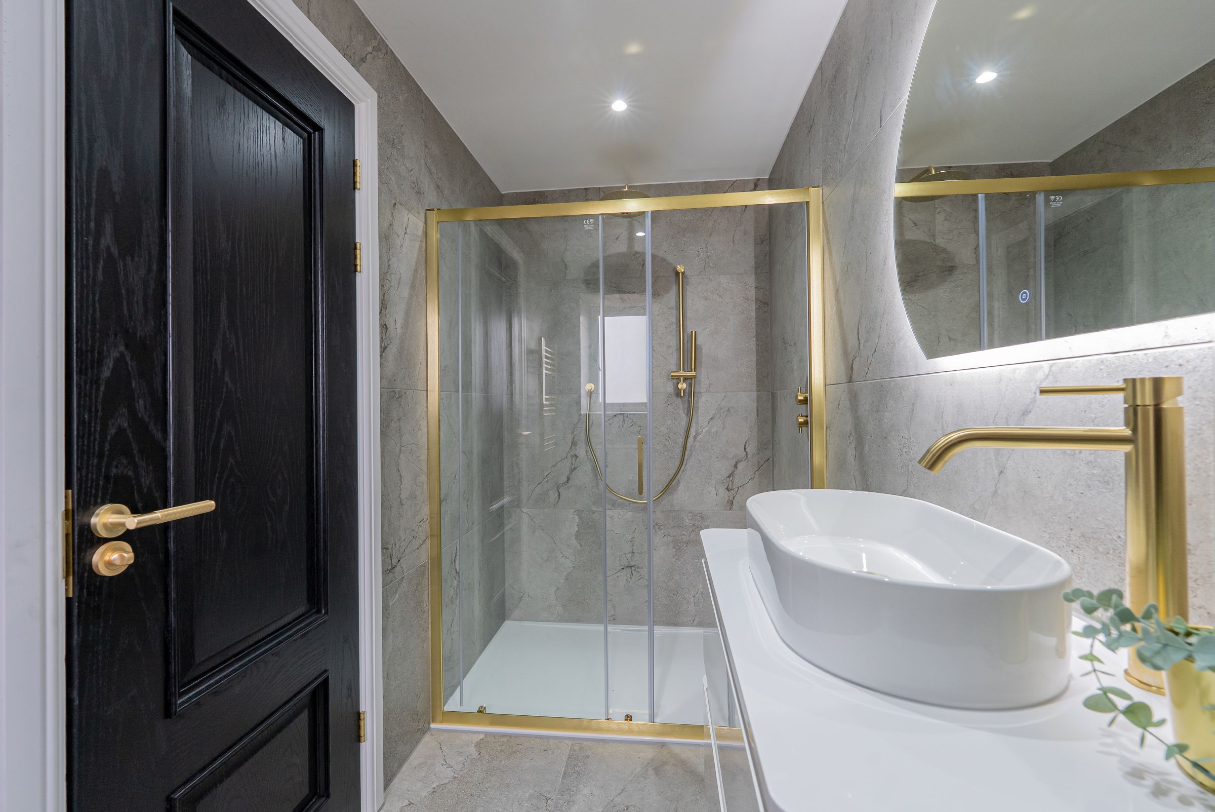 5 bed detached house for sale in 5 Bedroom Detached Premium Home Blackcarr Road, BaguleyManchester  - Property Image 16