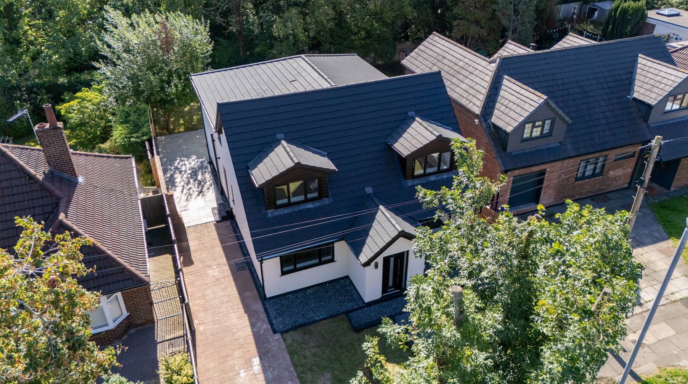 5 bed detached house for sale in 5 Bedroom Detached Premium Home Blackcarr Road, BaguleyManchester  - Property Image 2