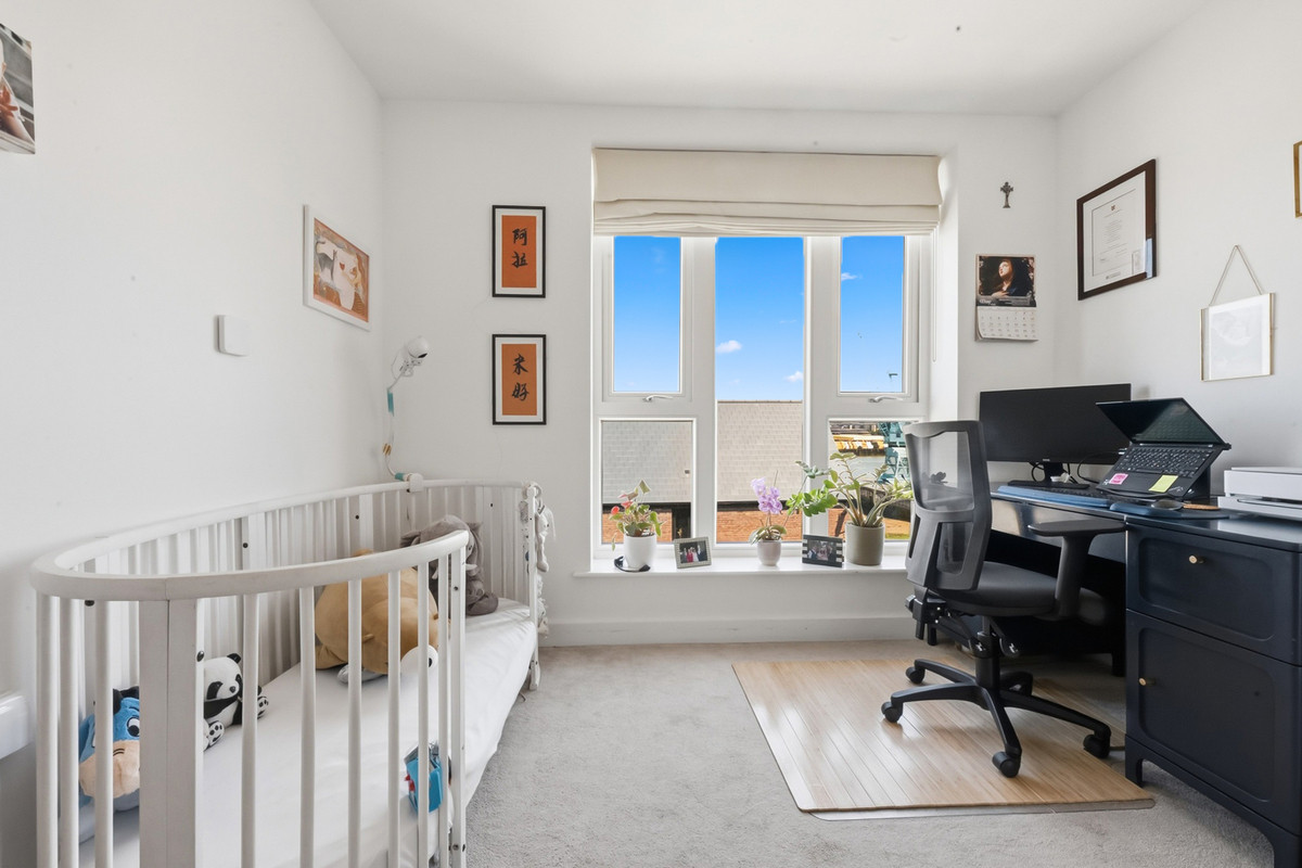 2 bed apartment for sale in Corys Road, Rochester, ME1 8