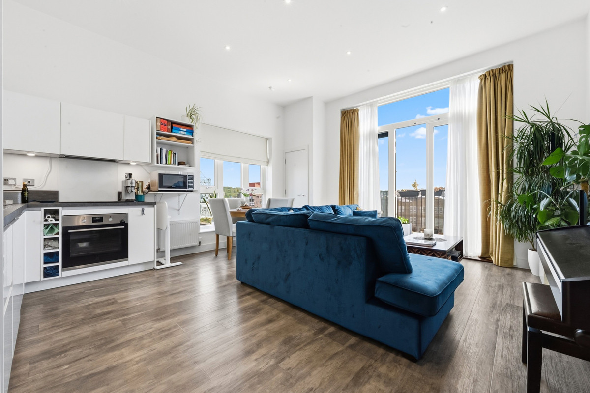 2 bed apartment for sale in Corys Road, Rochester, ME1 12