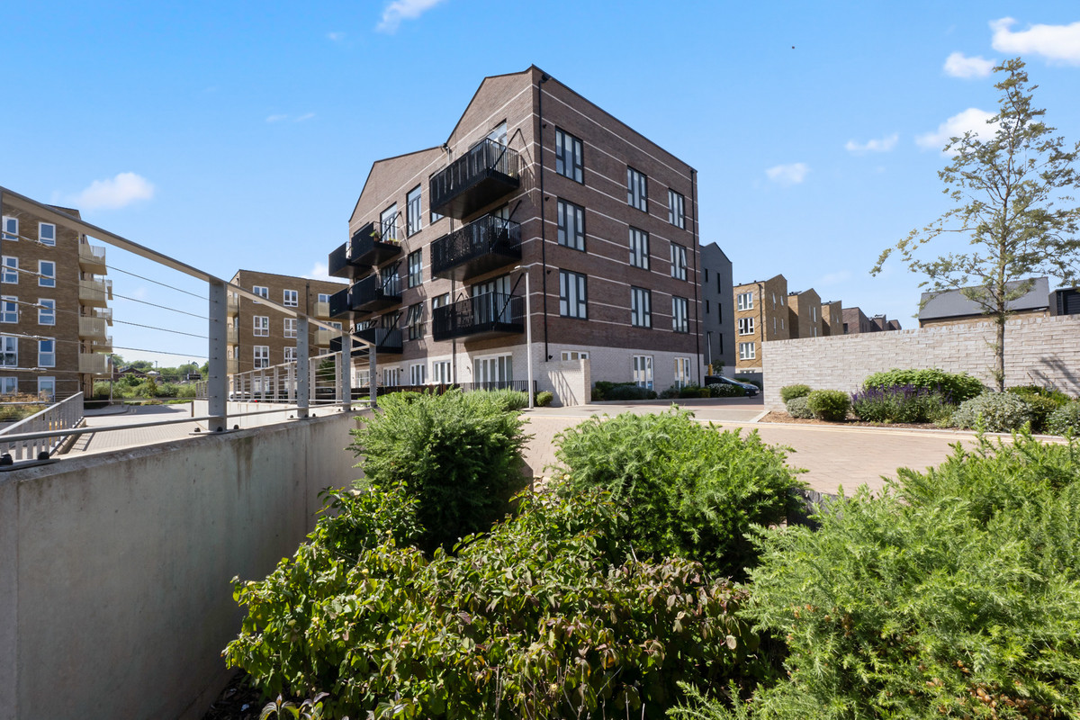 2 bed apartment for sale in Corys Road, Rochester, ME1 17