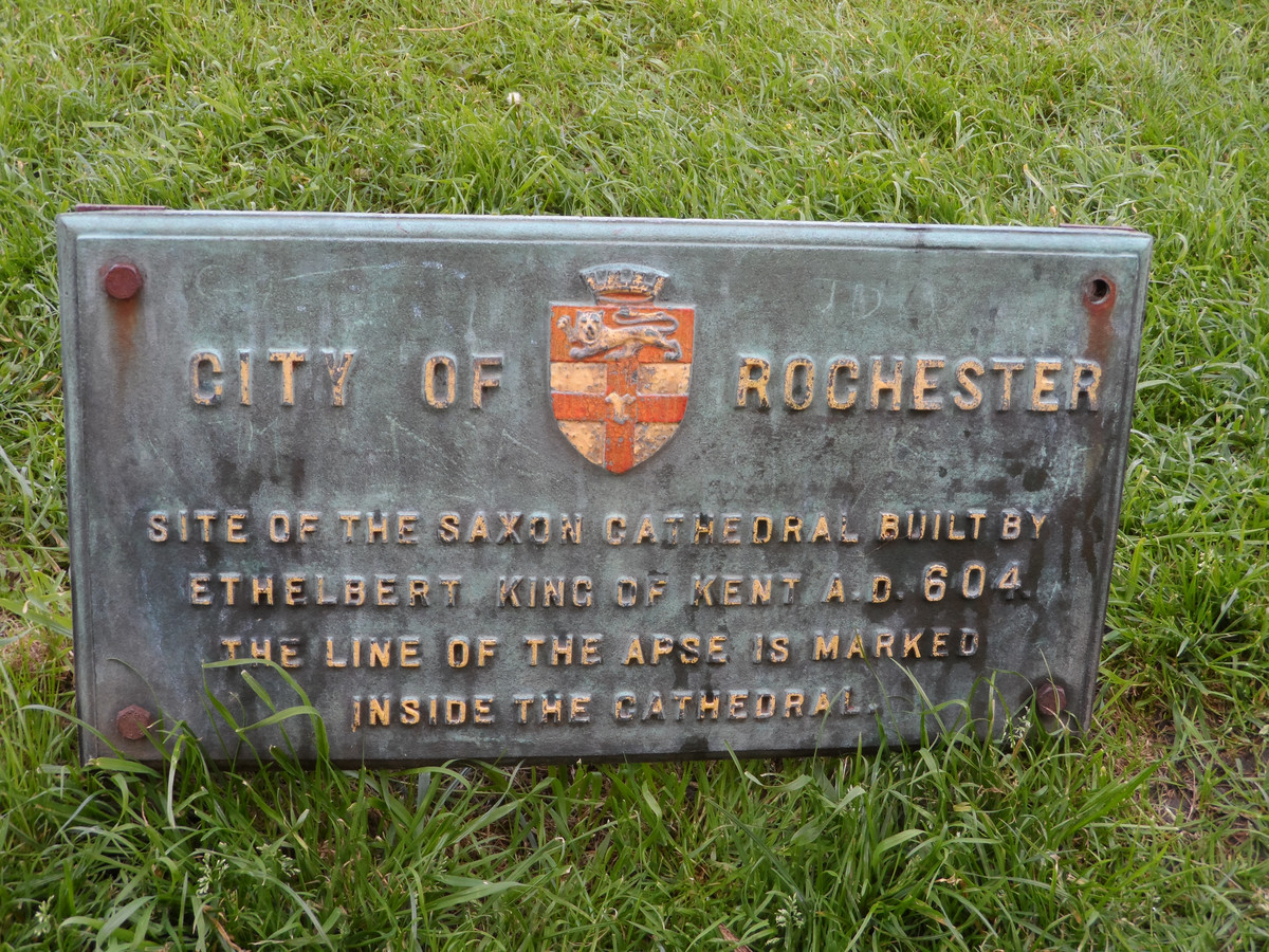 1 bed apartment for sale in Darwin Court Gravel Walk, Rochester, ME1  - Property Image 13