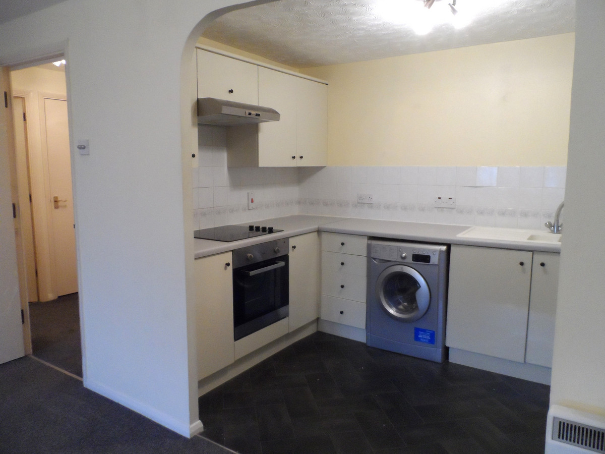 1 bed apartment for sale in Darwin Court Gravel Walk, Rochester, ME1 2