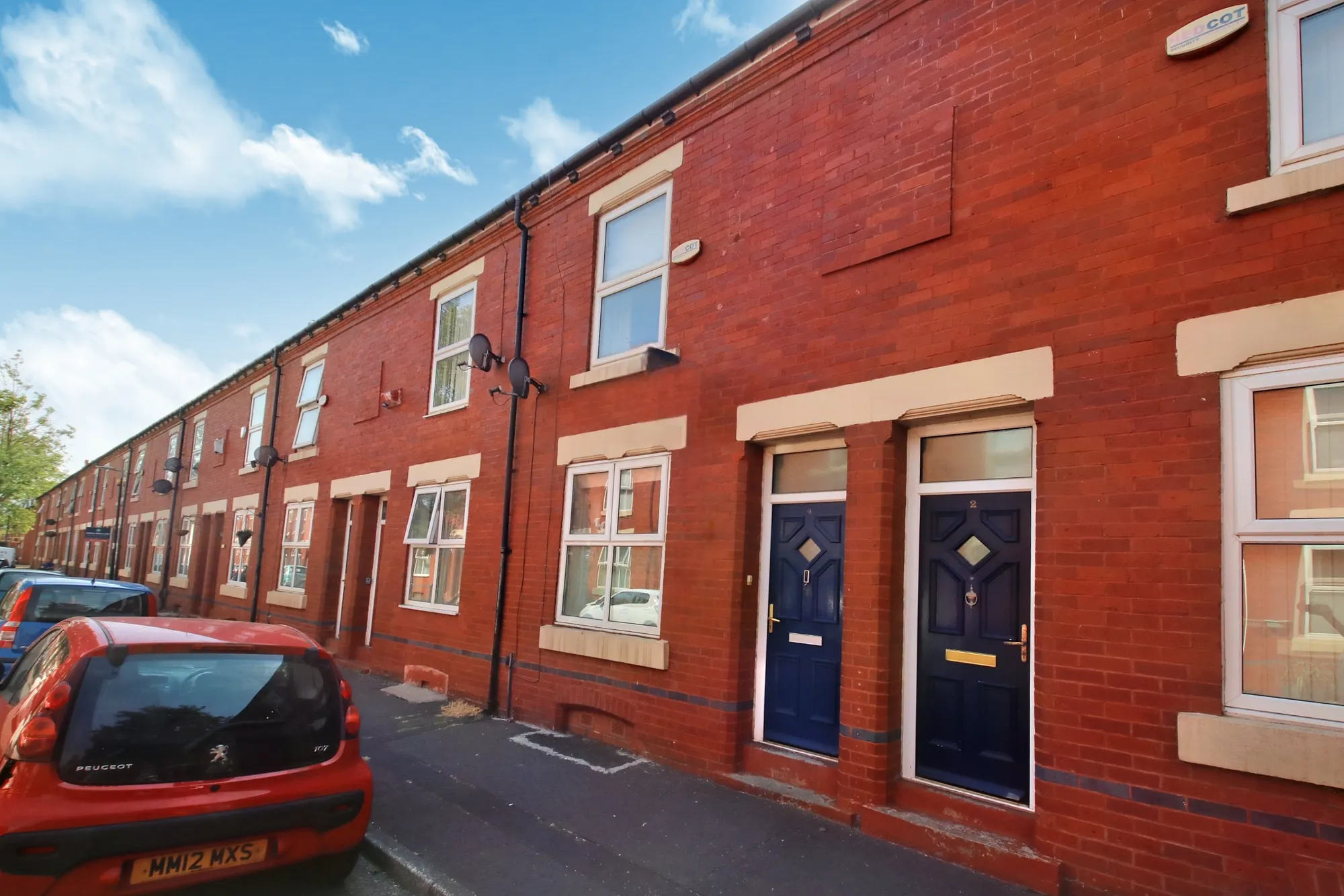 2 bed terraced house to rent in Jones Street, Salford, M6 - Property Image 1