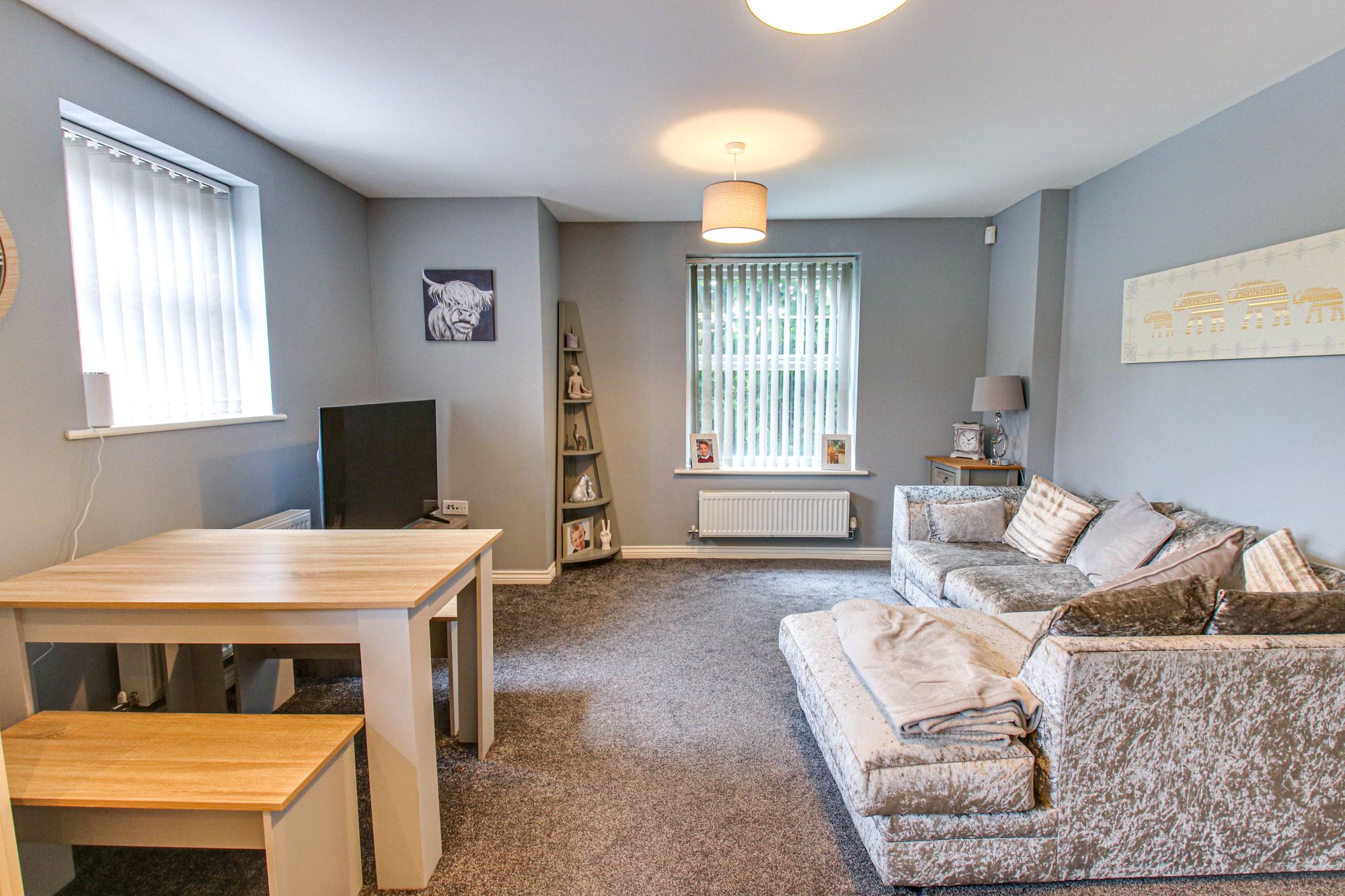 2 bed ground floor flat for sale in Flat 5, 249 Roseway Avenue, M44  - Property Image 5