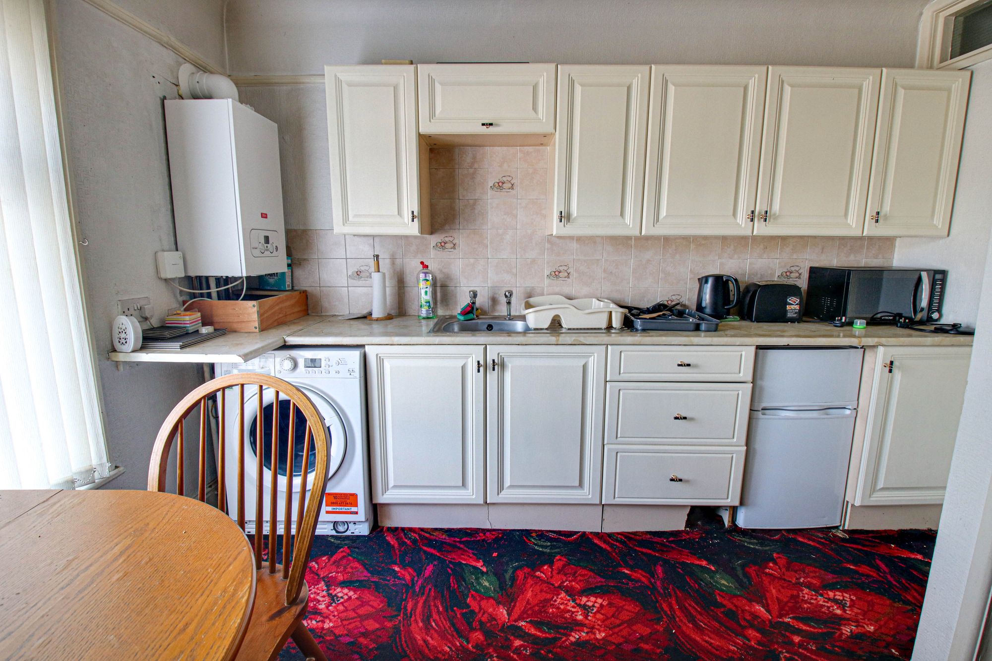 2 bed flat to rent in Liverpool Road, Cadishead, M44 7