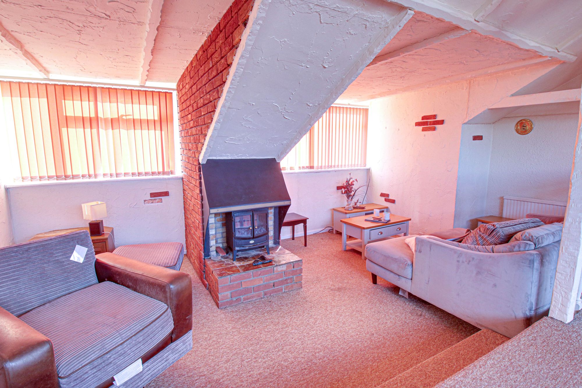 2 bed flat to rent in Liverpool Road, Cadishead, M44  - Property Image 2