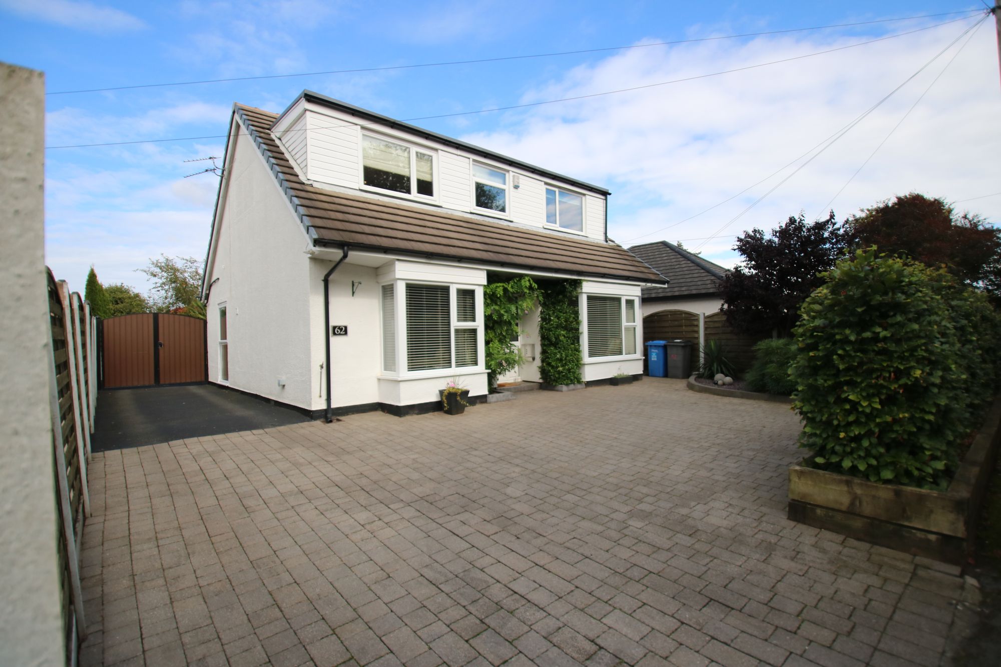 3 bed detached house for sale in Bank Street, Glazebrook, WA3  - Property Image 53
