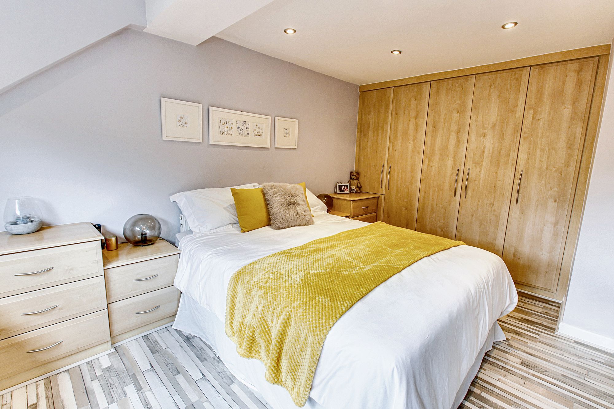 3 bed detached house for sale in Bank Street, Glazebrook, WA3 21