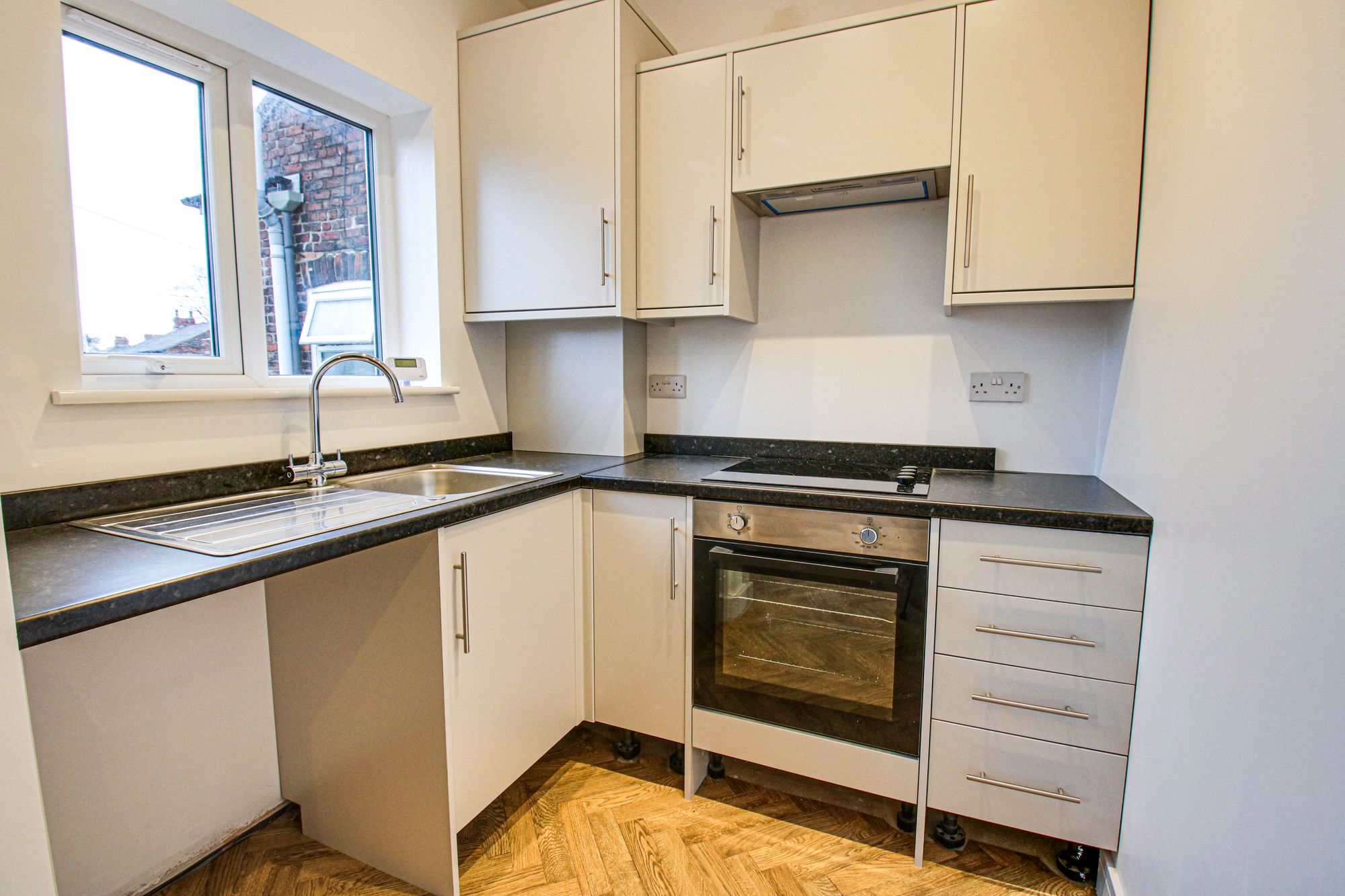 2 bed flat to rent in 176c Liverpool Road, Cadishead, Manchester, M44 5DD  - Property Image 4