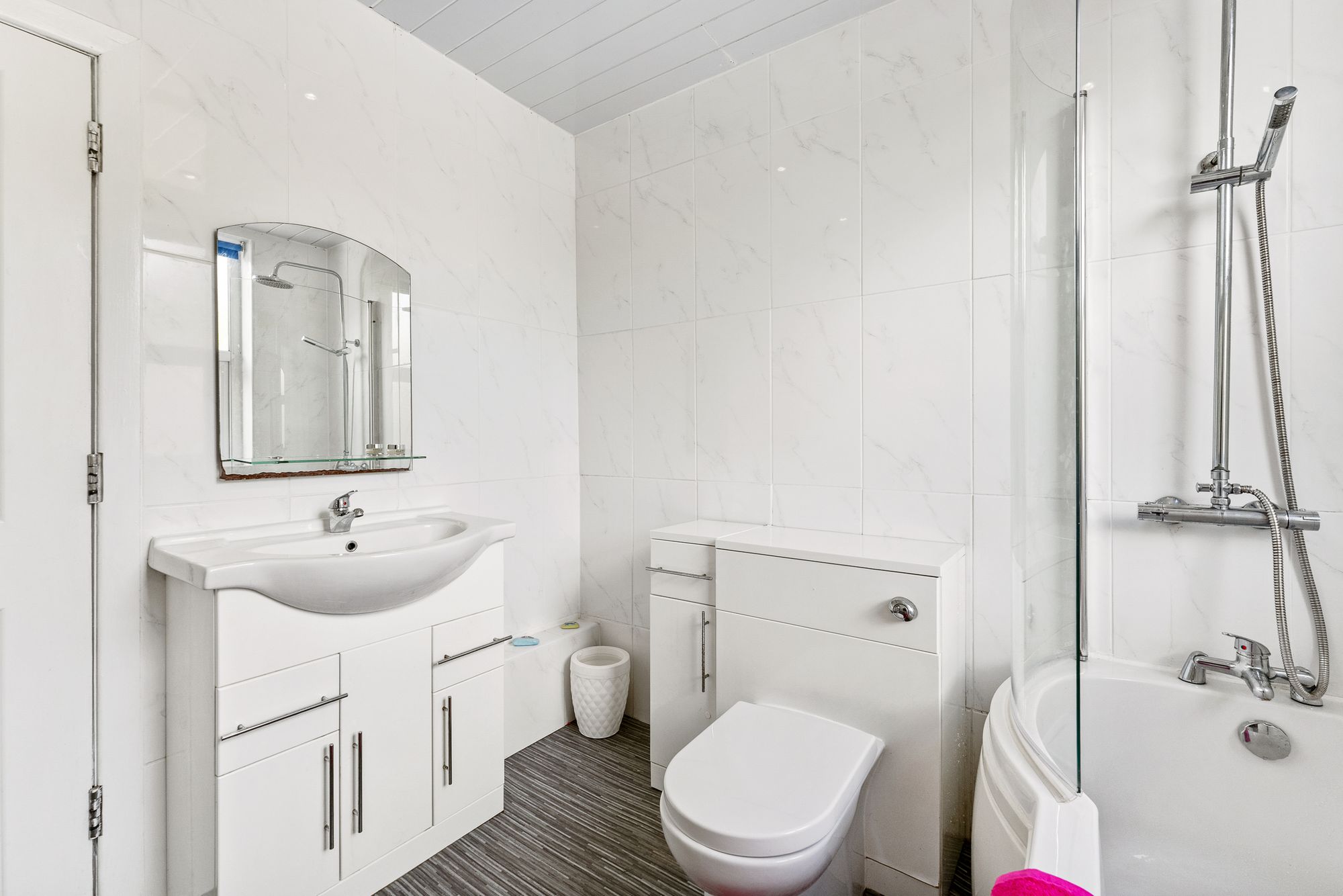 3 bed mid-terraced house for sale in Bradburn Road, Irlam, M44 20