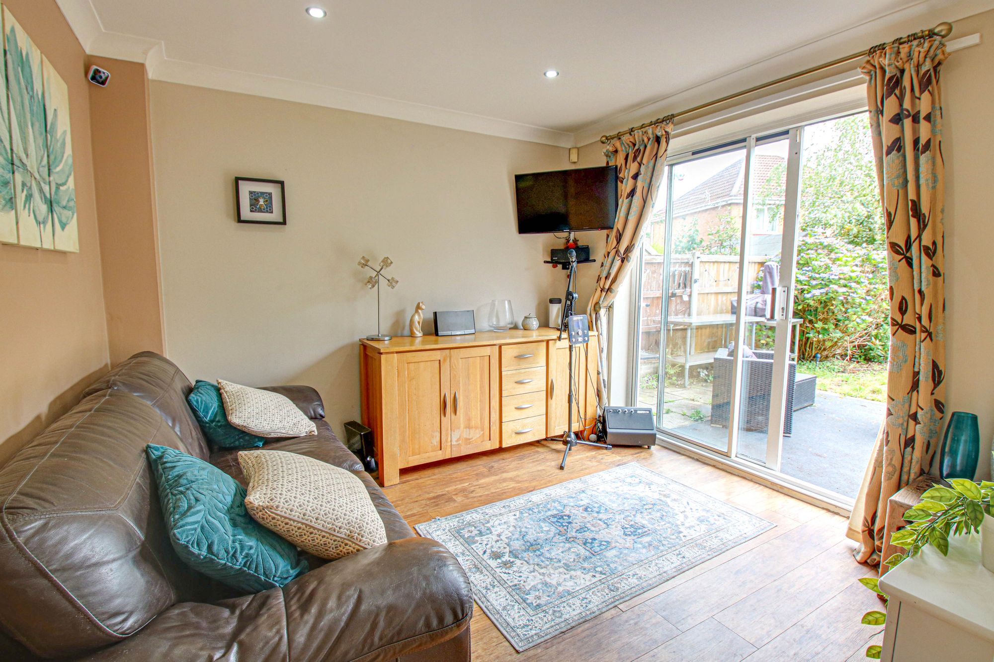 4 bed detached house to rent in Sunflower Meadow, Irlam, M44  - Property Image 7