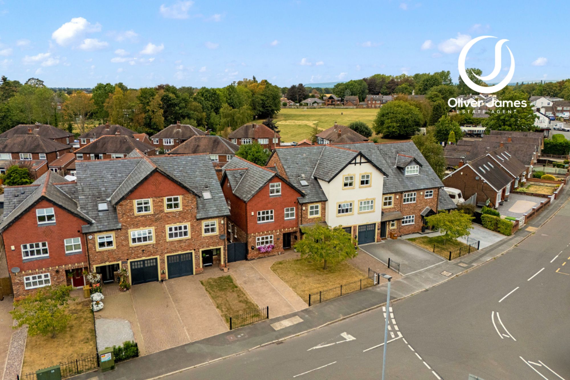 5 bed semi-detached house for sale in Manchester Road, Rixton, WA3  - Property Image 1