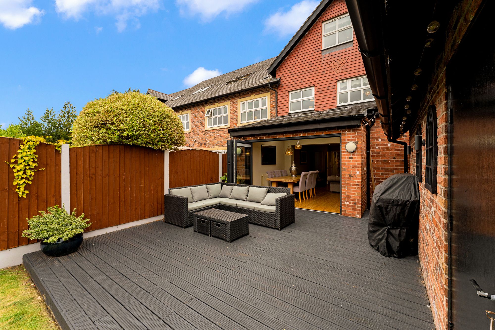 5 bed semi-detached house for sale in Manchester Road, Rixton, WA3 46
