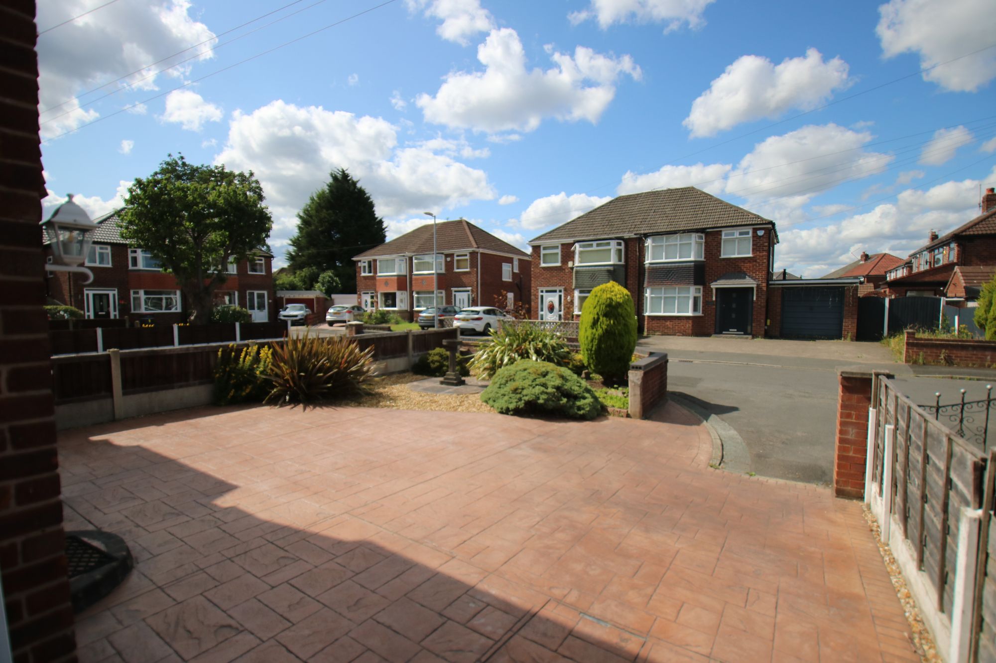 3 bed semi-detached house for sale in Ferndown Drive, Irlam, M44  - Property Image 19