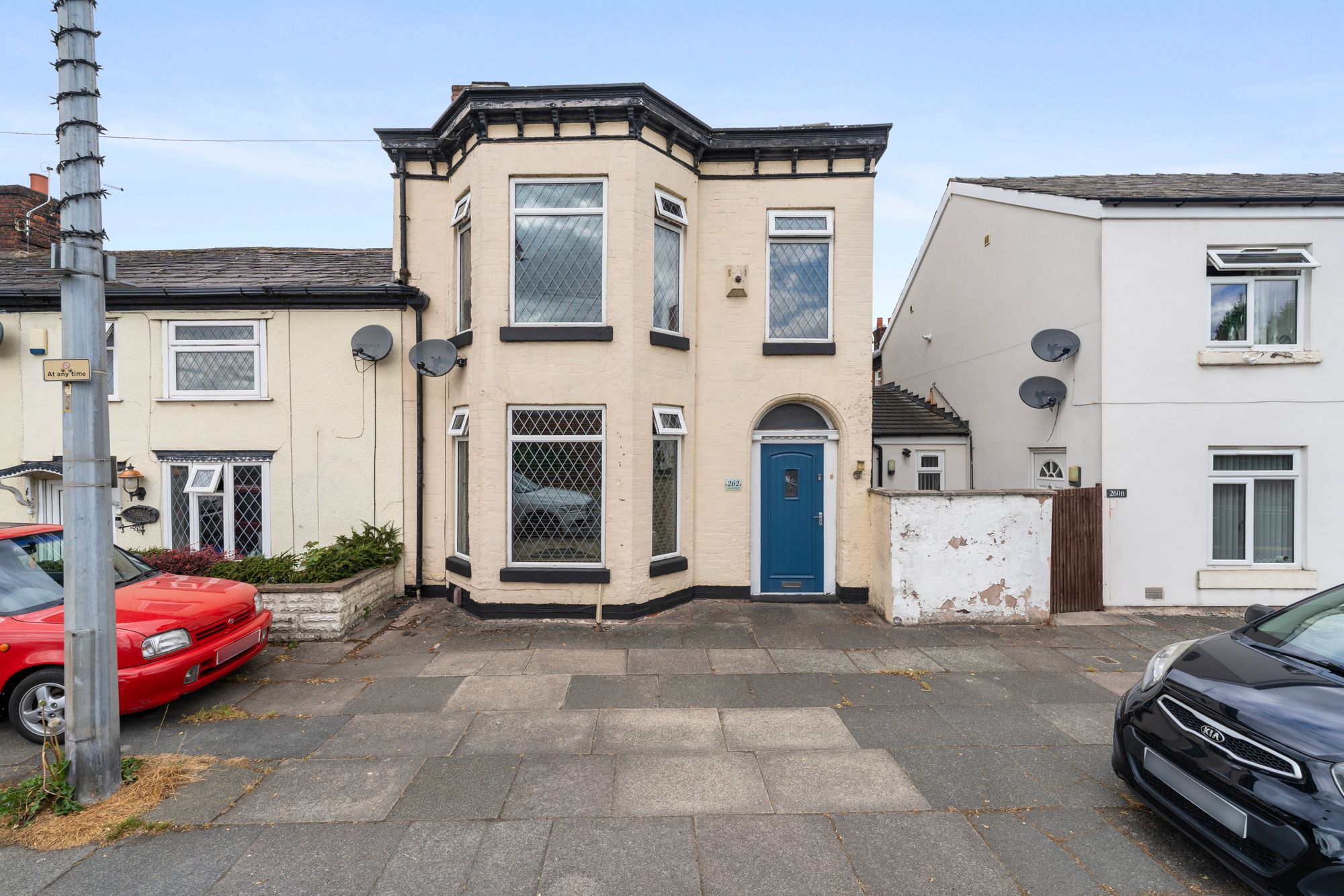 3 bed end of terrace house for sale in Liverpool Road, Cadishead, M44 34