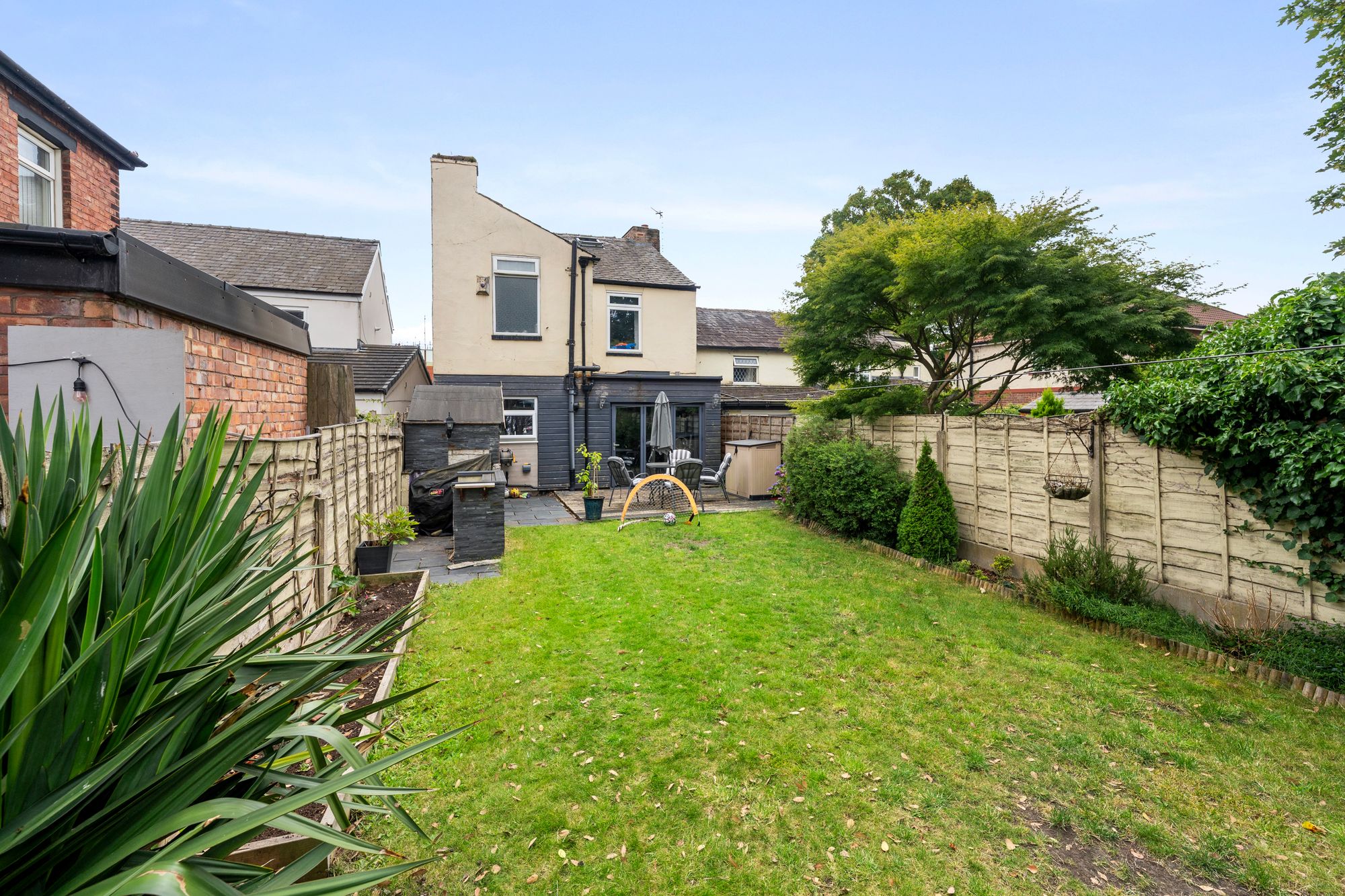 3 bed end of terrace house for sale in Liverpool Road, Cadishead, M44  - Property Image 32