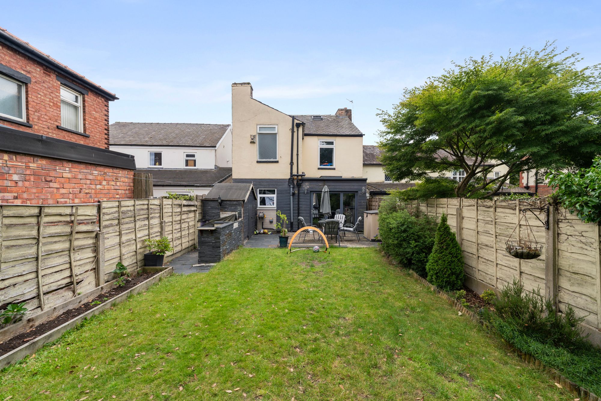 3 bed end of terrace house for sale in Liverpool Road, Cadishead, M44 32