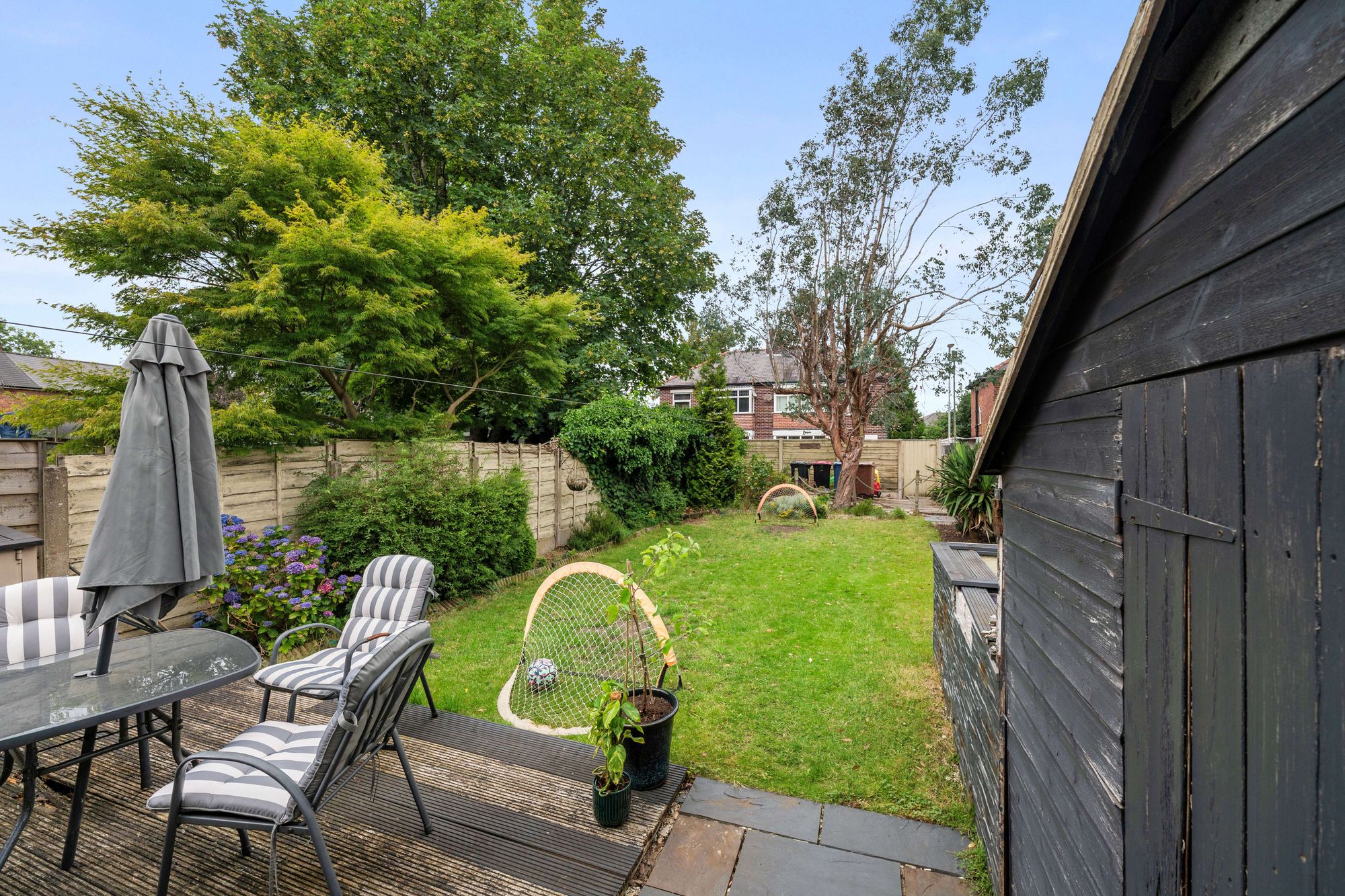3 bed end of terrace house for sale in Liverpool Road, Cadishead, M44 33