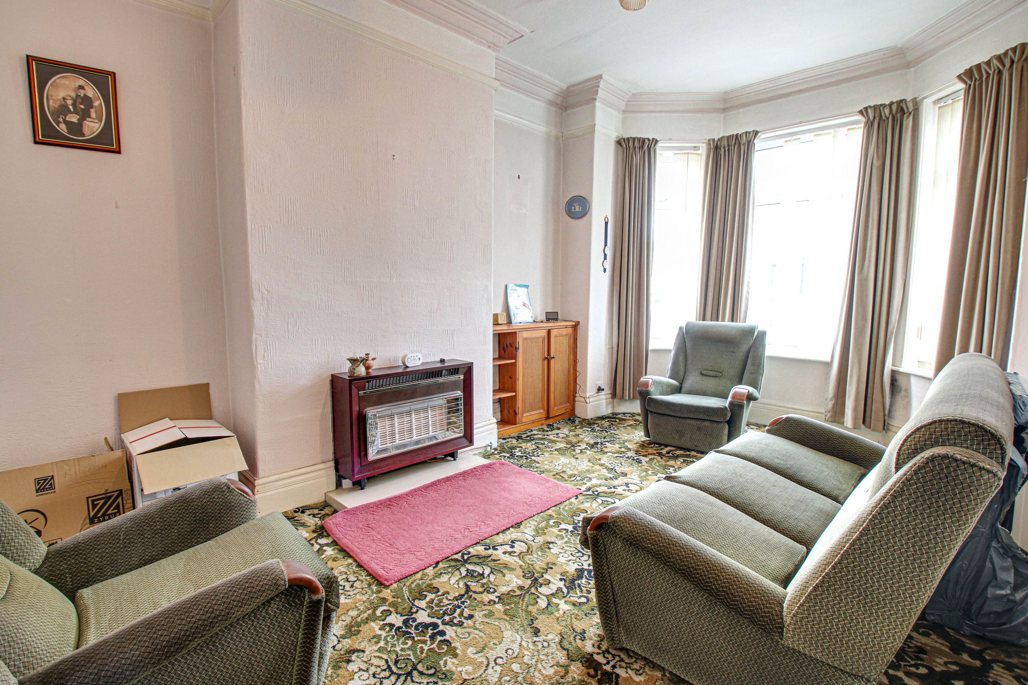 3 bed semi-detached house for sale in Liverpool Road, Irlam, M44  - Property Image 2