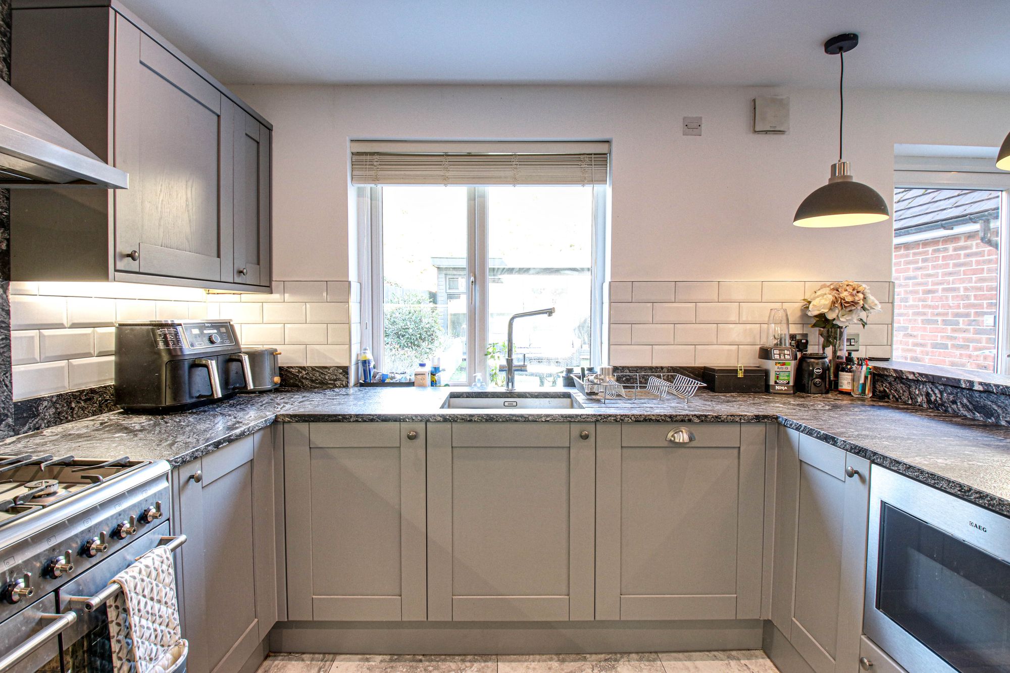 3 bed house for sale in Roseway Avenue, Cadishead, M44  - Property Image 7