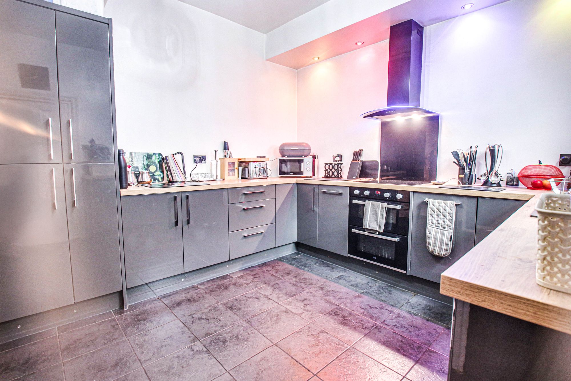 2 bed mid-terraced house to rent in Lytherton Avenue, Cadishead, M44  - Property Image 5