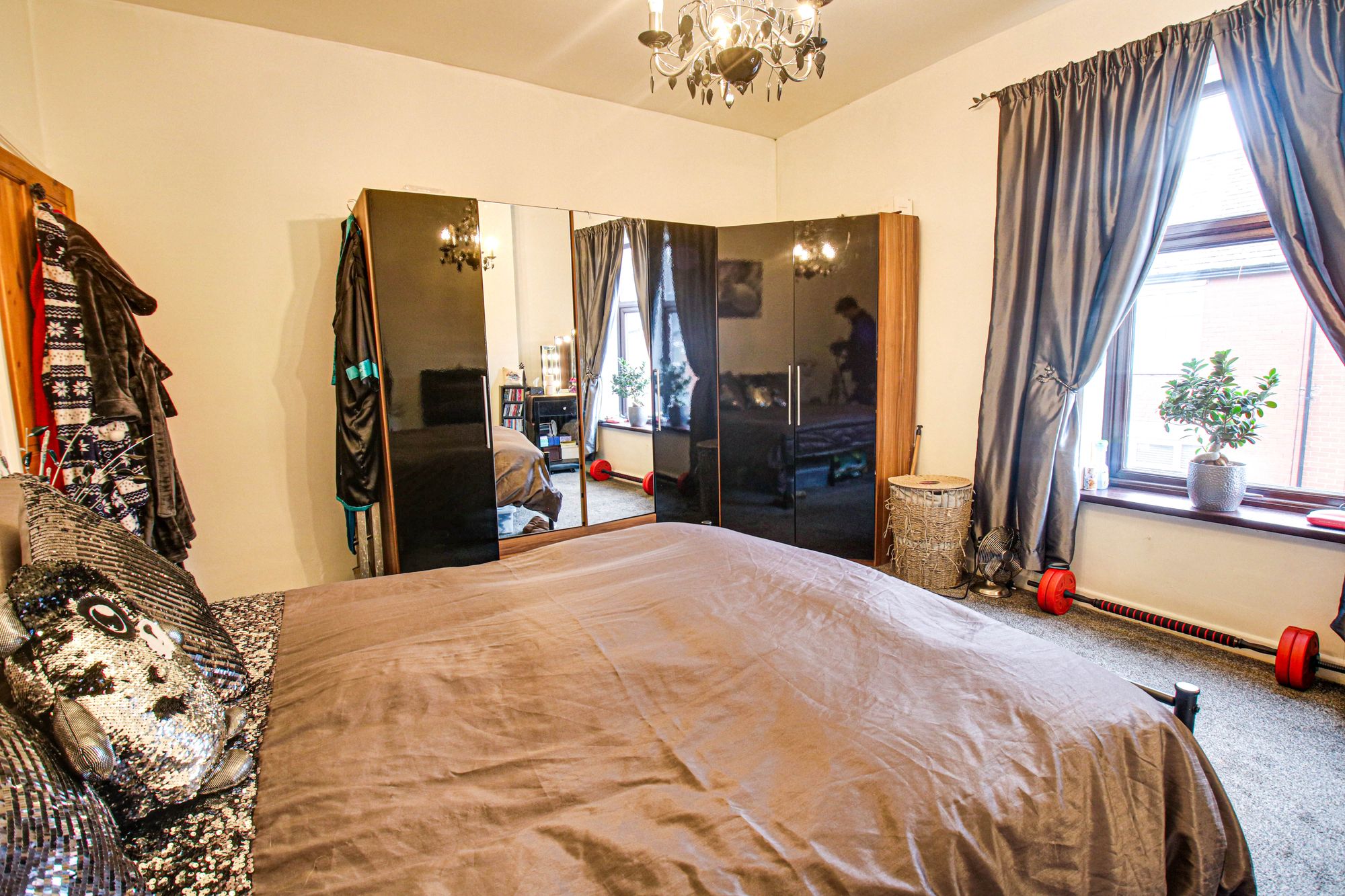 2 bed mid-terraced house to rent in Lytherton Avenue, Cadishead, M44 8