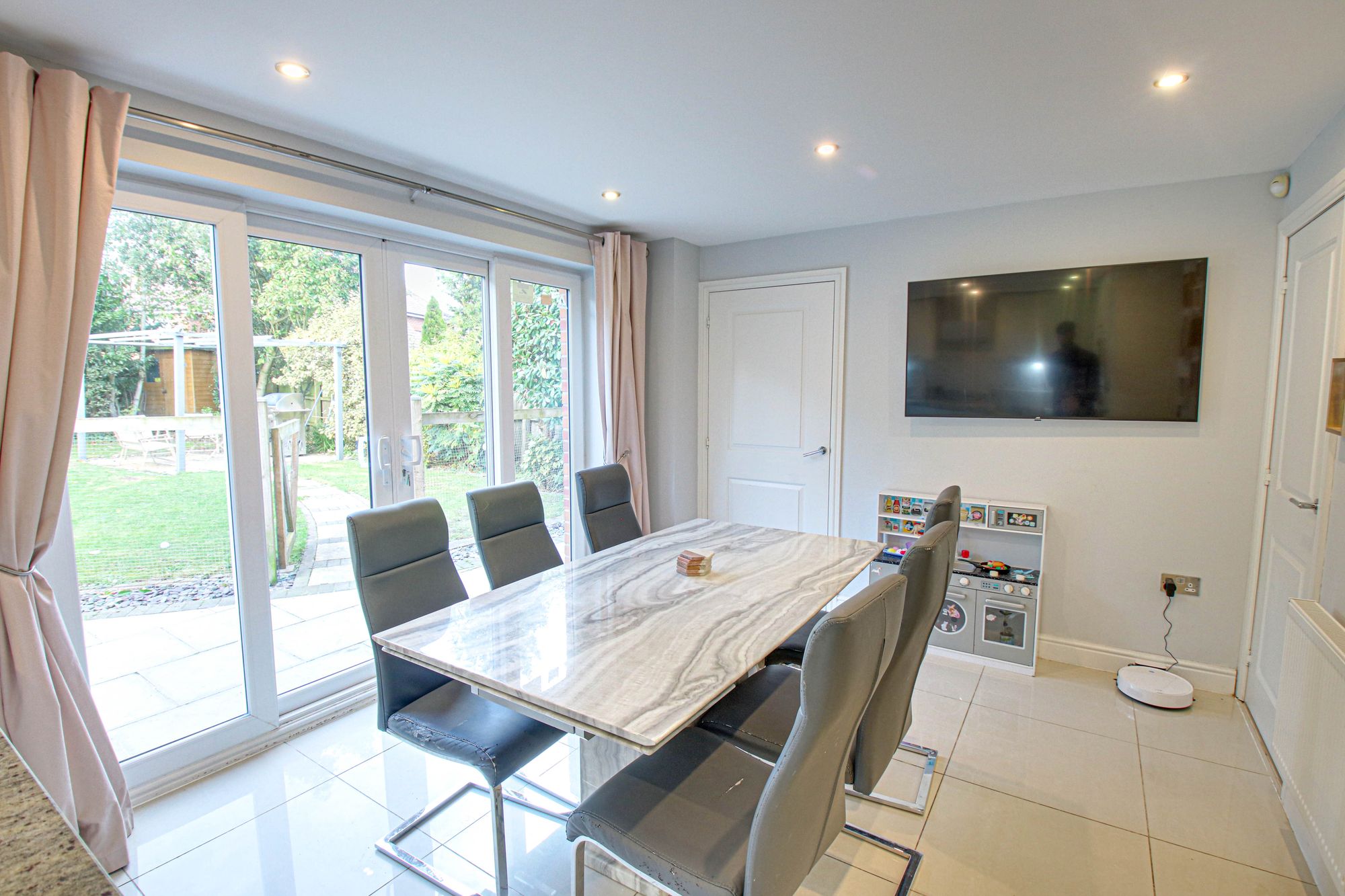 5 bed detached house for sale in Roseway Avenue, Cadishead, M44  - Property Image 11