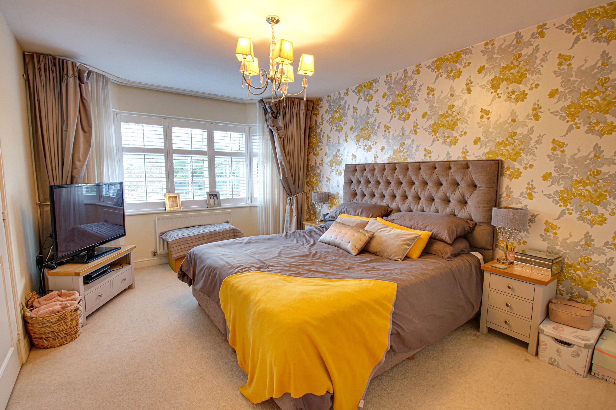 5 bed detached house for sale in Roseway Avenue, Cadishead, M44  - Property Image 18