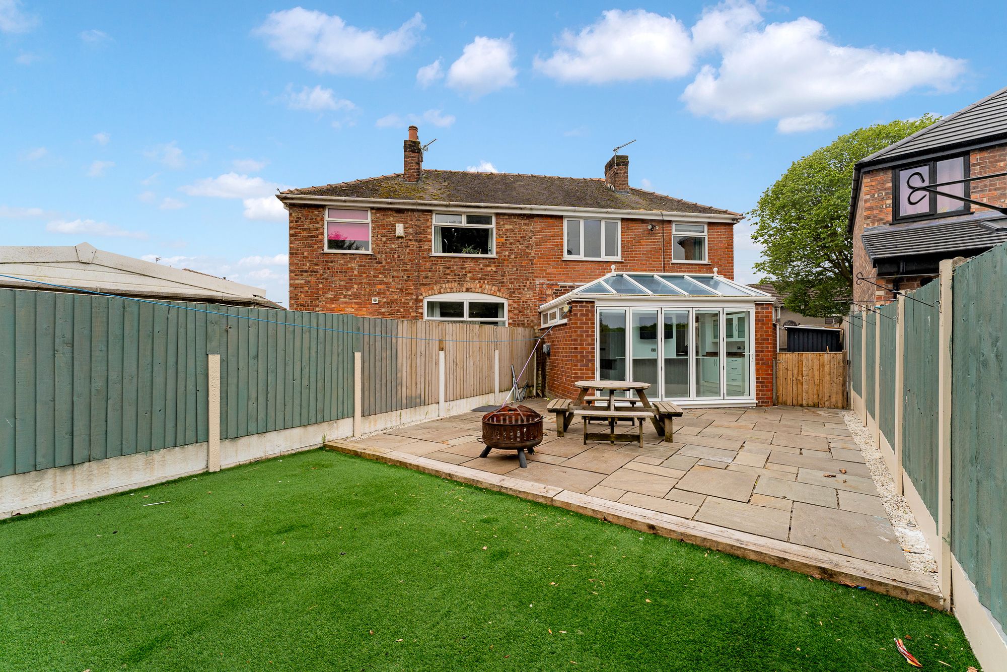3 bed semi-detached house for sale in Silver Street, Irlam, M44  - Property Image 37