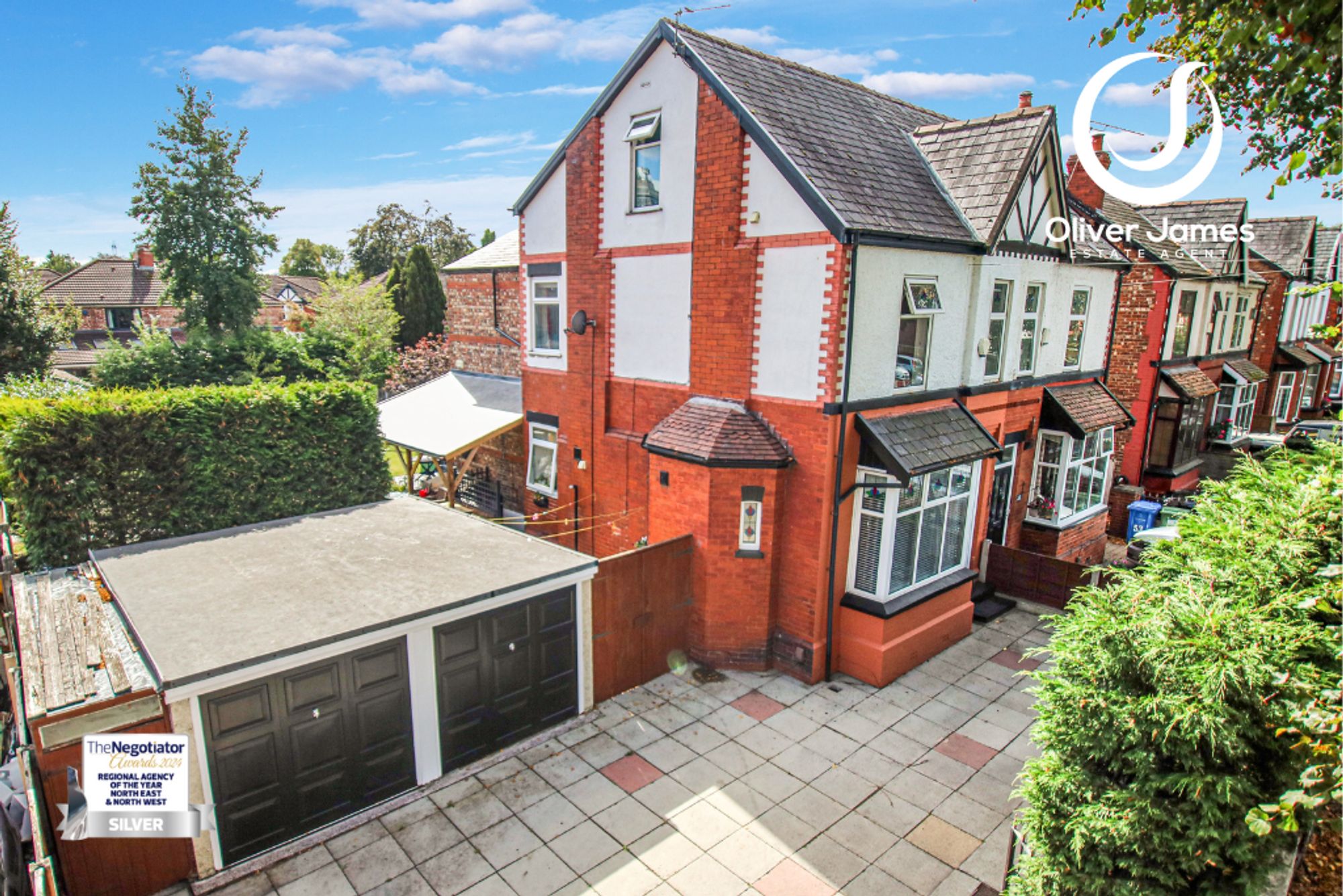4 bed semi-detached house for sale in Urmston Lane, Stretford, M32 - Property Image 1